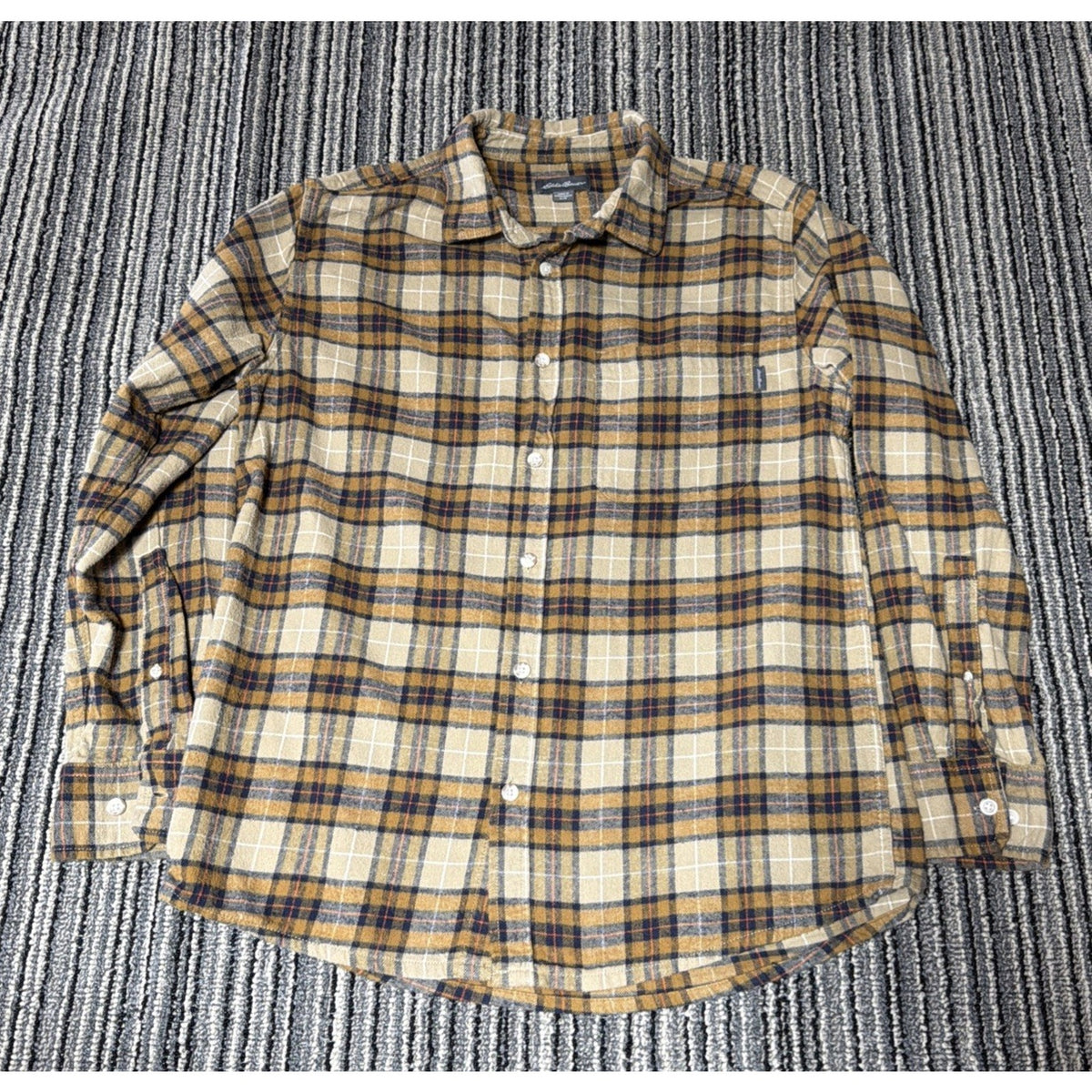 Eddie Bauer Shirt Blue Brown Plaid Flannel Mens Size Medium Outdoor Casual