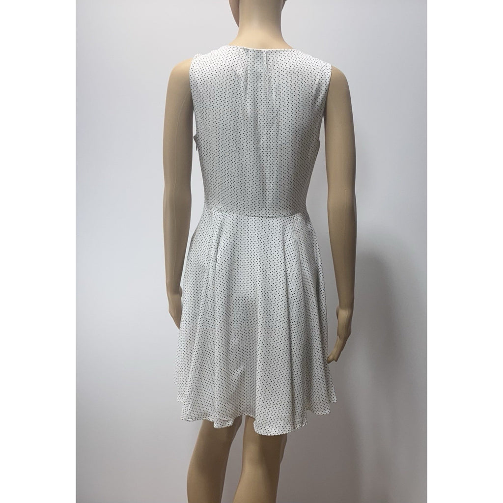 Express A-line dress white black sleeveless Women’s Size 4