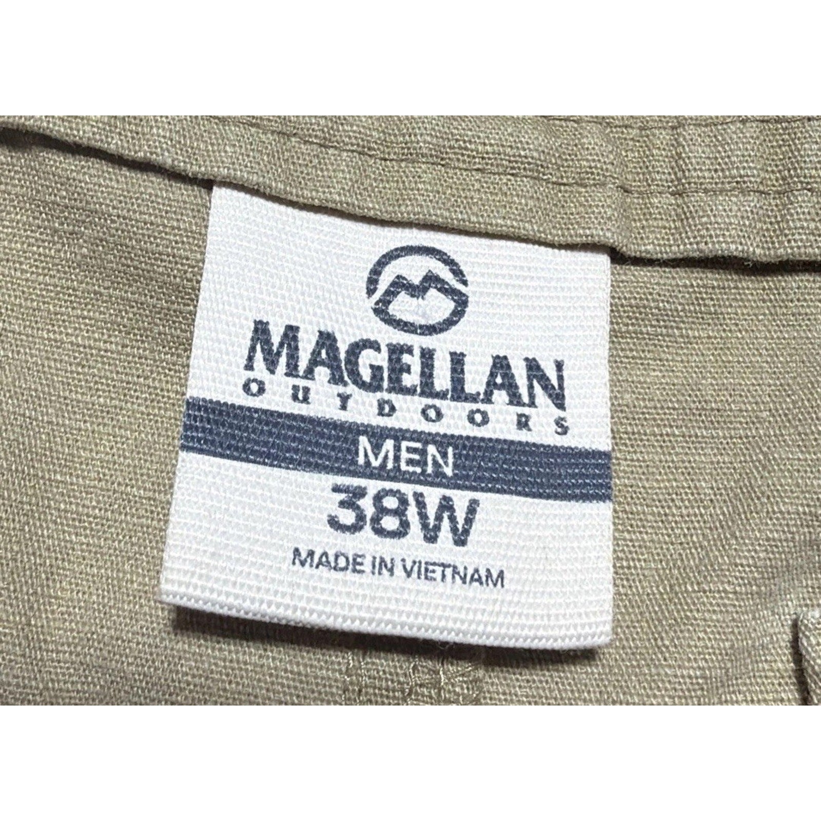 Magellan Cargo Shorts Mens 38 Ripstop Cotton Fabric Outdoors Hiking Brown Casual