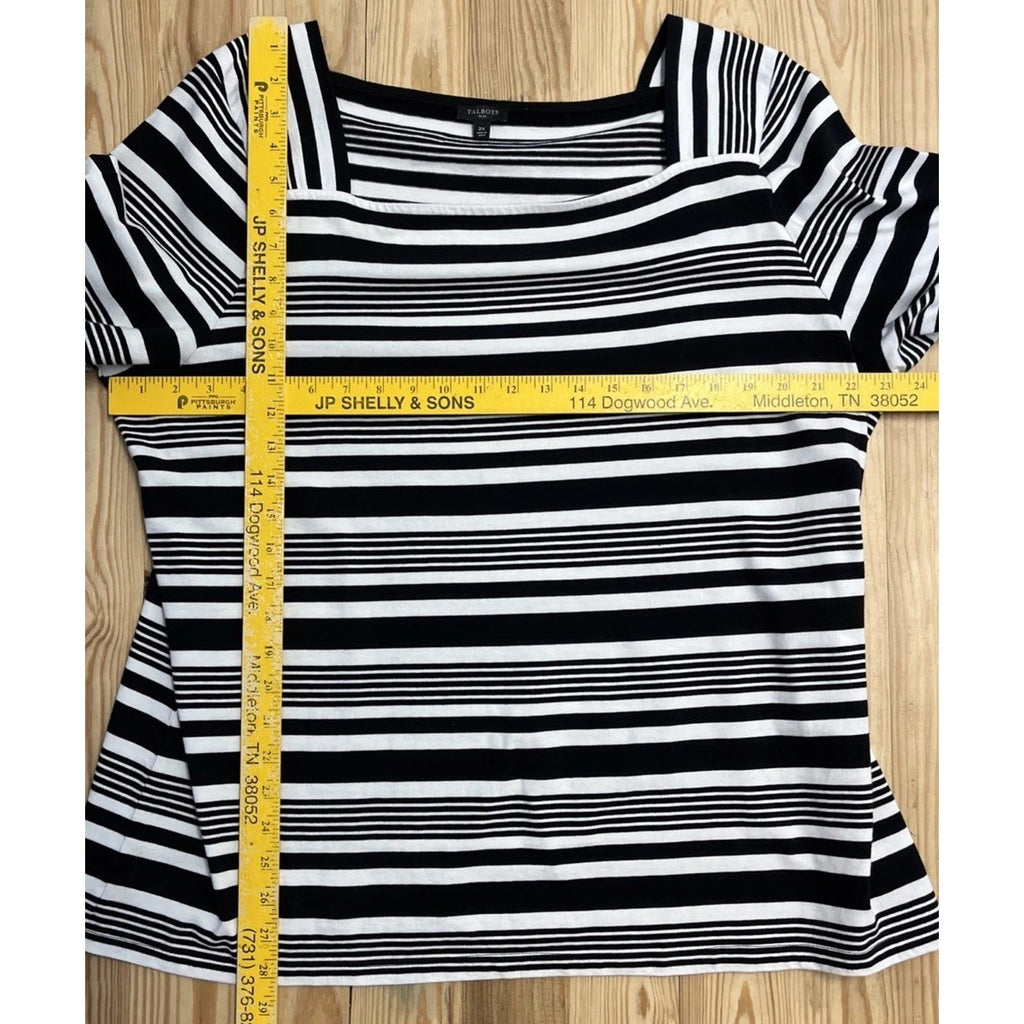 Talbots 2X Black and White Square Neck Knit Top