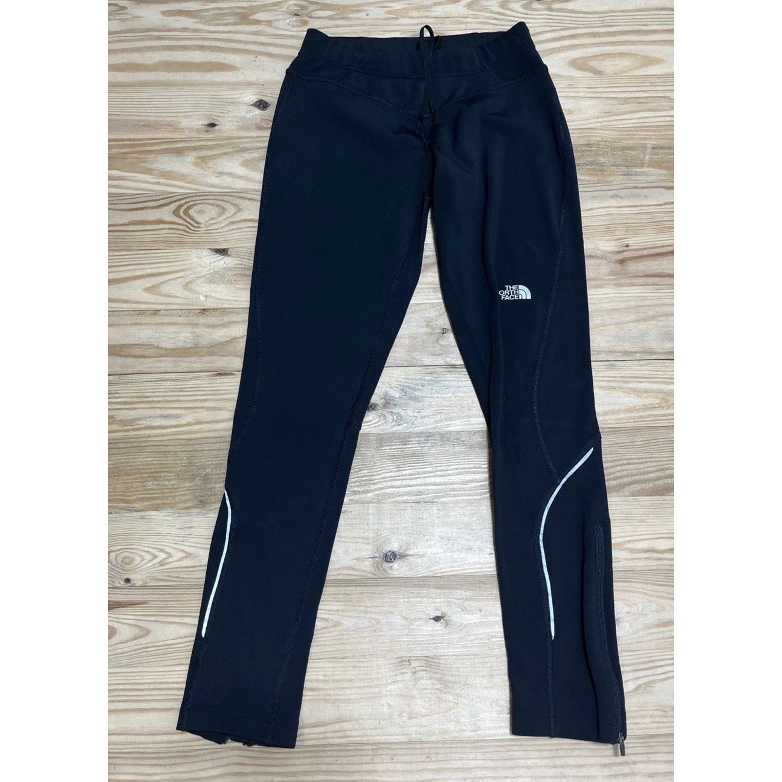 The North Face Hakuun 7/8 Reflective Athleta Leggings Size Small 28”