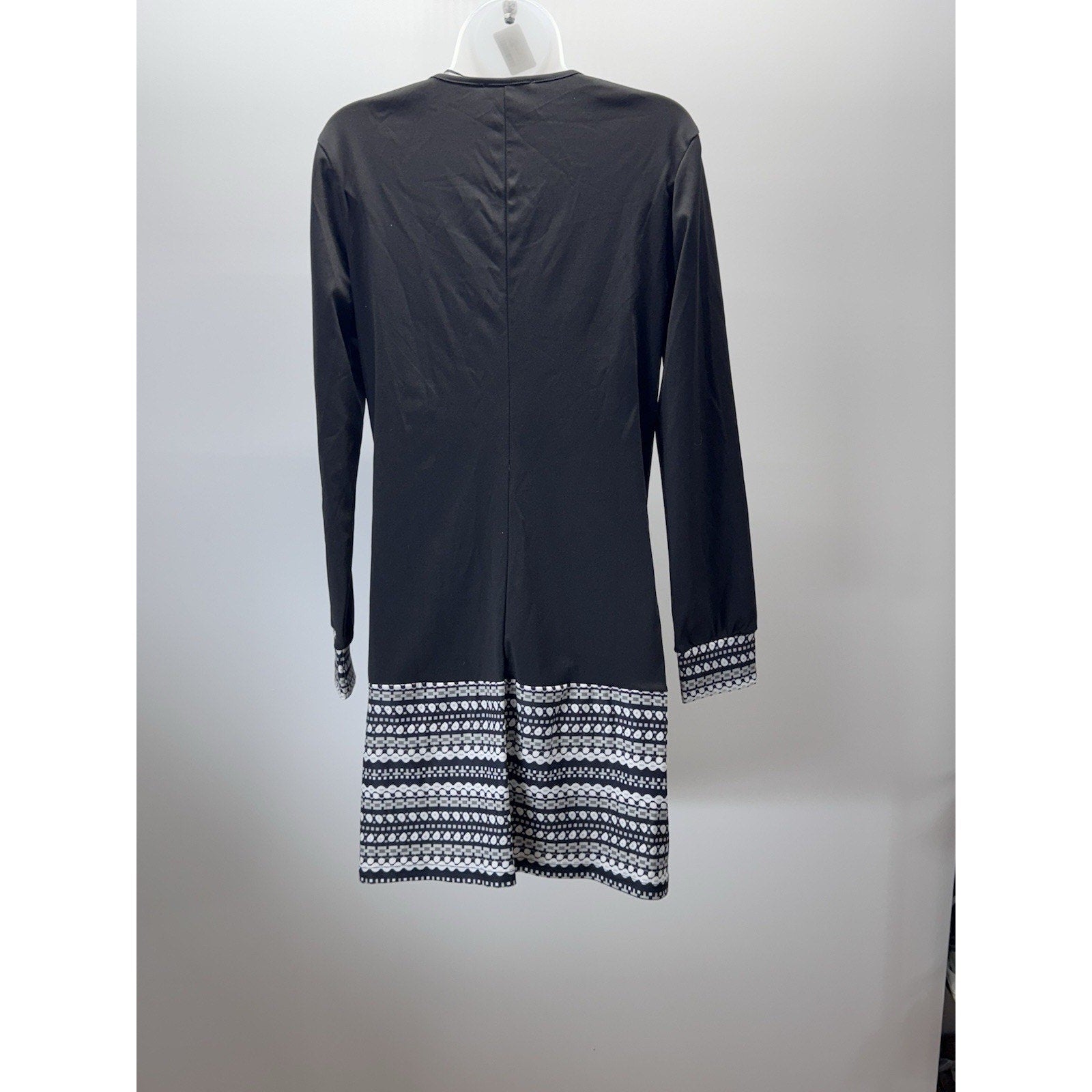 C.O.Z.Y Black Dress White Gray Geometric Design Women’s Size Large NWT