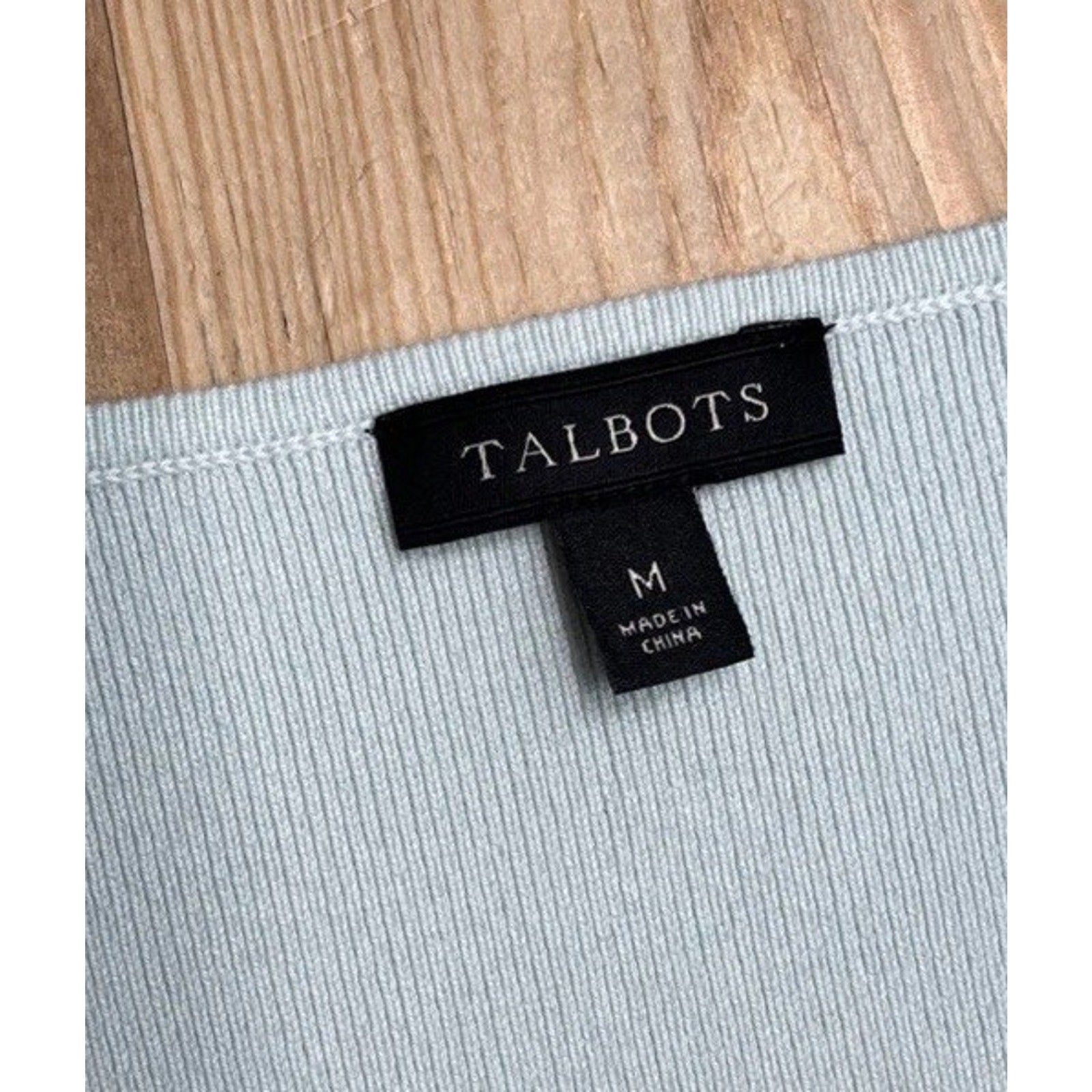 Talbots Women's V-Neck Sweater Size M Light Blue Scalloped Edge