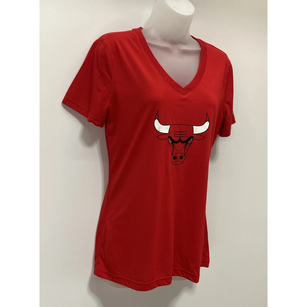 Adidas Ultimate Tee Womens NBA Chicago Bulls Basketball V-Neck Shirt M