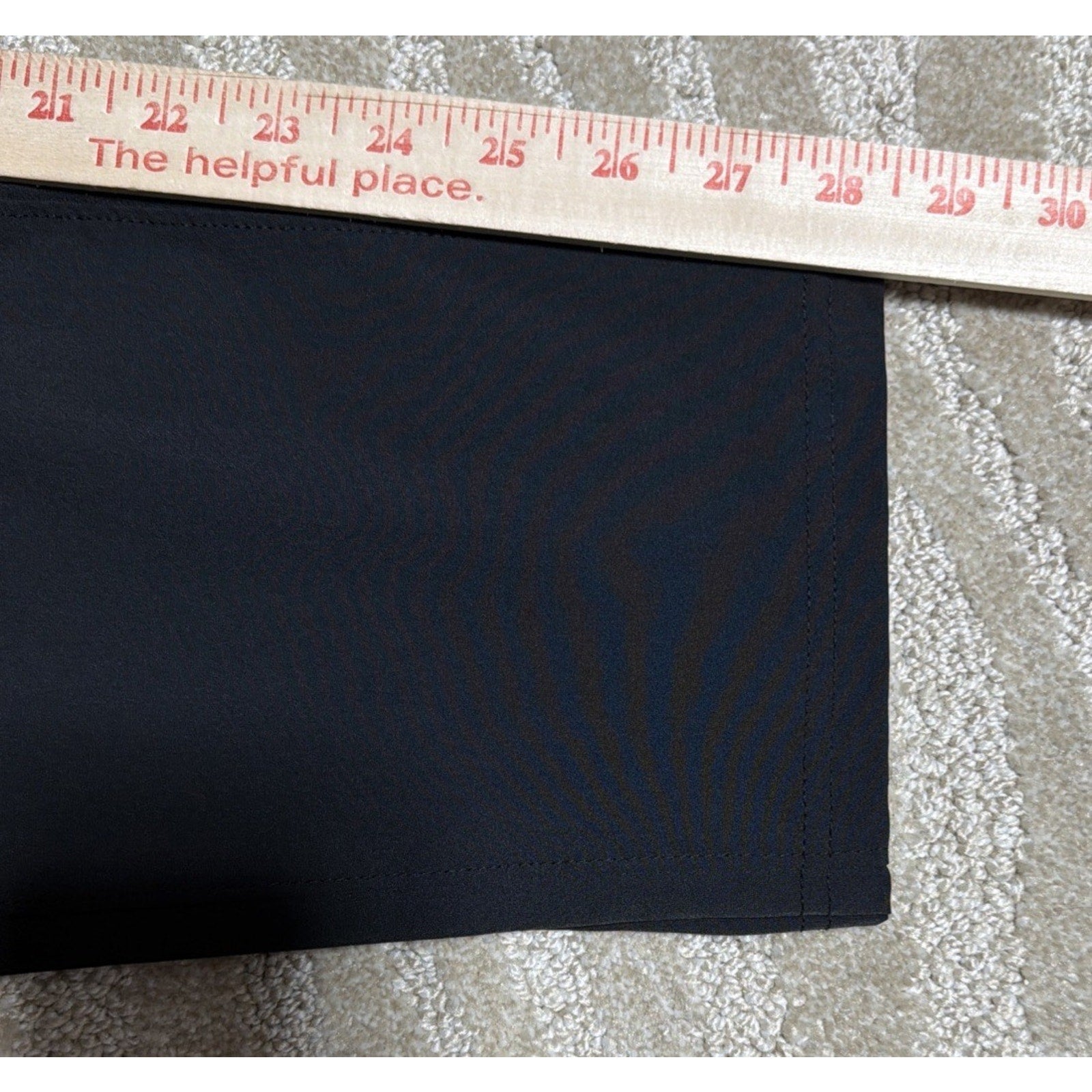 Old Navy Black Dynamic Tech Woven Taper Pants Men's M Quick Dry Zipper Pockets