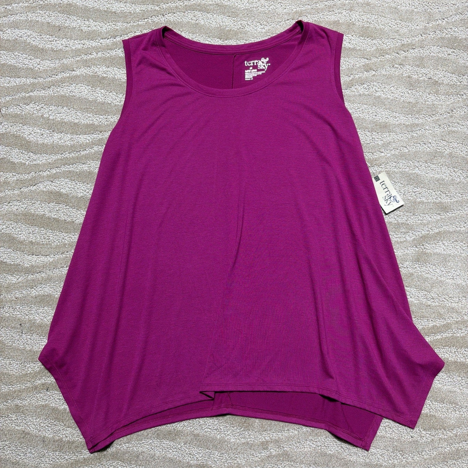 Terra & Sky Tank Top Womens 1X 16-18W Purple Pink Shark Bite Swing New