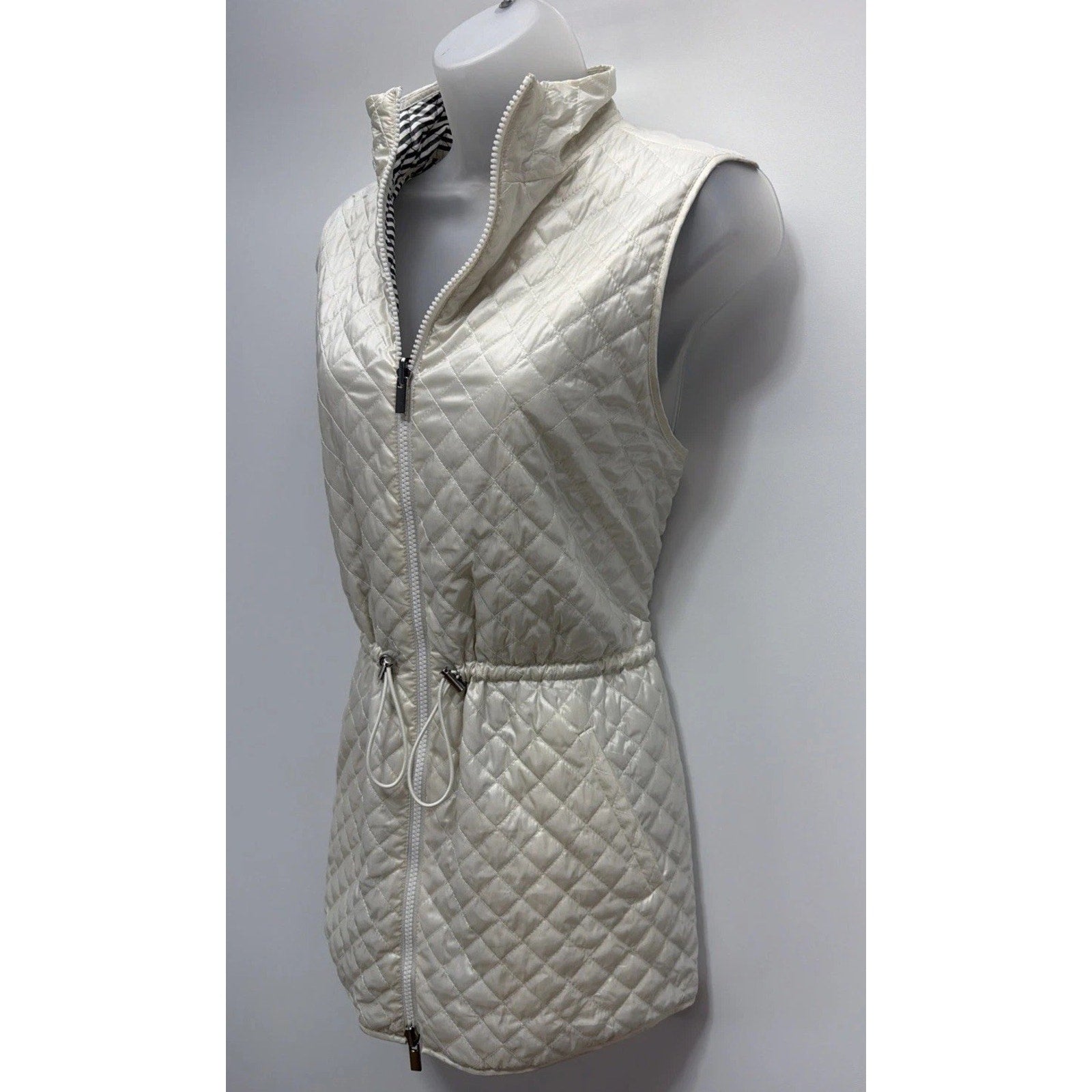 Chicos Zenergy 1 Reversible Quilted Puffer Vest Womens Size Medium White Stripe