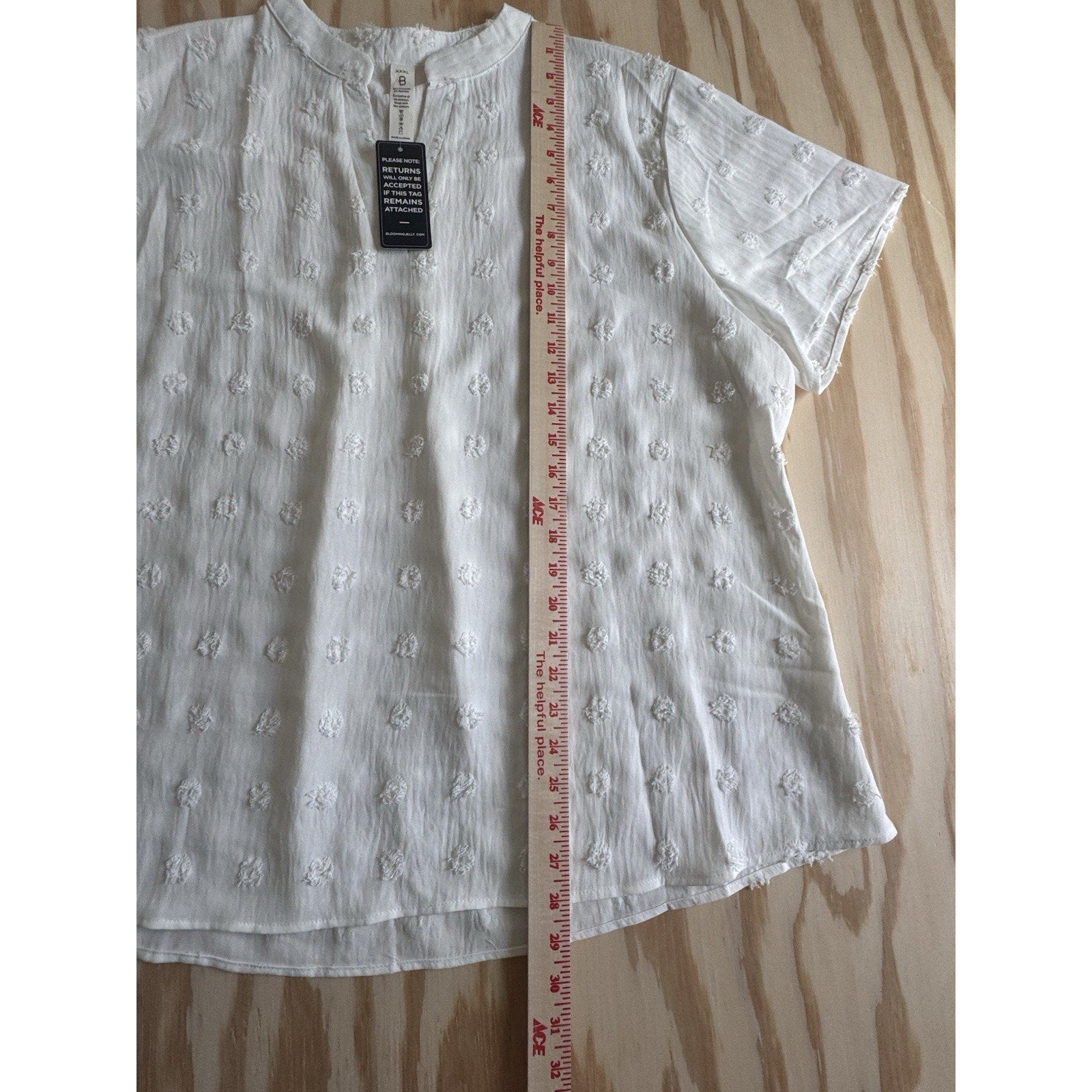 Blooming Jelly Size XXXL White Swiss Dot Embossed Floral Texture New With Tags