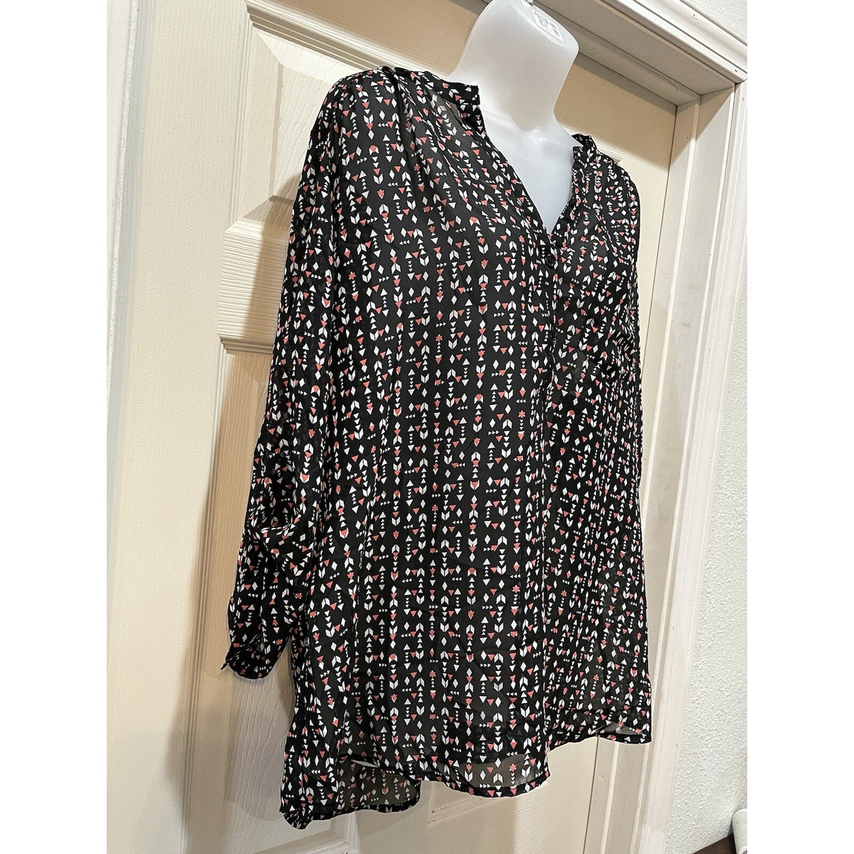 Maurice's Sheer Black Coral Confetti Lightweight Blouse Women’s Size XXL