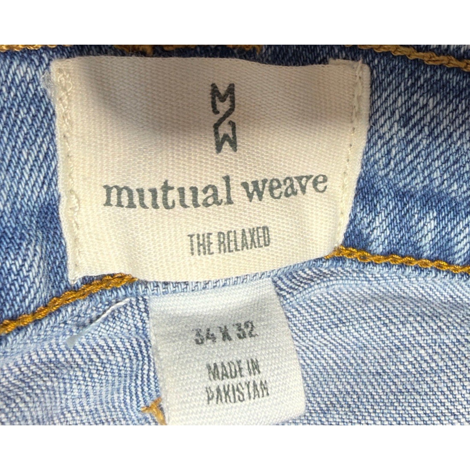 Mutual Weave Jeans Men's 34x32 Medium Blue Denim The Relaxed Cotton Stretch