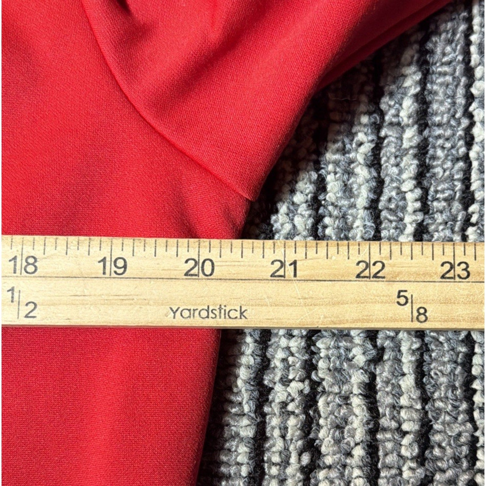 THE NORTH FACE Half Dome Men’s M Fleece Pullover Hoodie Sweatshirt Red