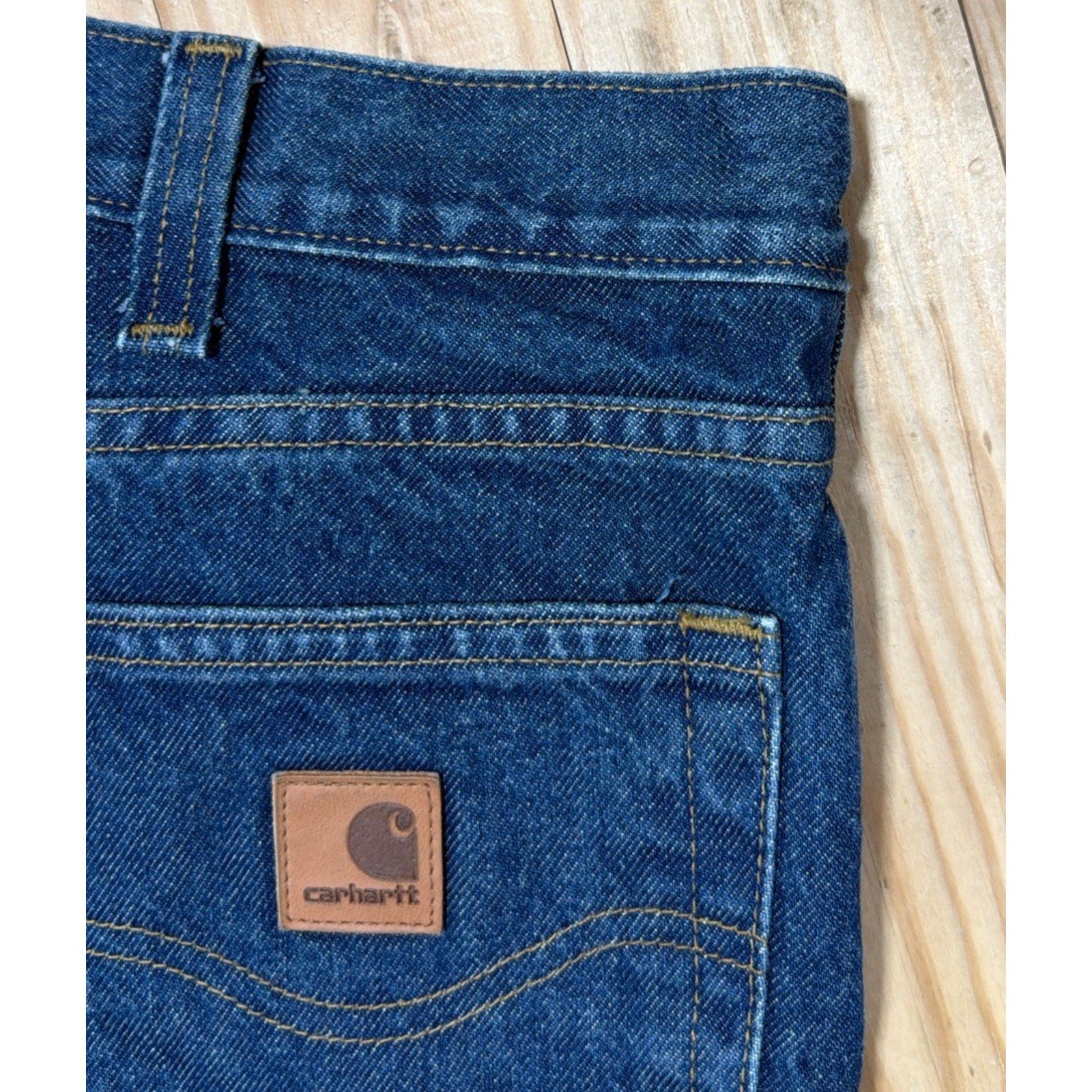 Carhartt Men's Size *42x32 B460 DVB Dark Wash Blue Relaxed Fit Jeans