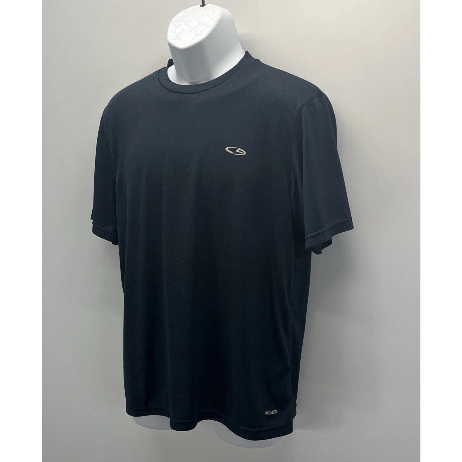 Champion Men’s Duo Dry Short Sleeve Shirt Size Medium