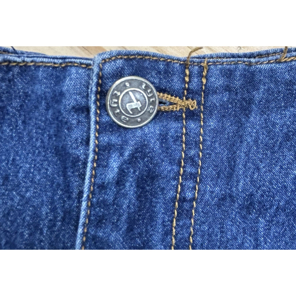 Tyte Jeans Women's ladies Shorts Denim Size 5 Blue Jeans Shorts Made IN USA.