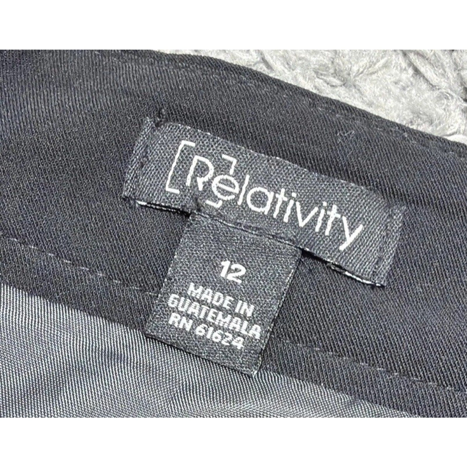 New Womens Black Relativity Flat Front Lined Skirt Size 12