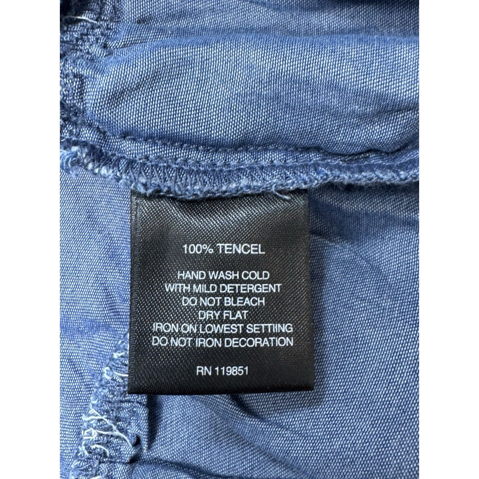 Signature Studio Peasant Top Blue Chambray 3/4 Sleeve Ruffle Women’s Size L NWT