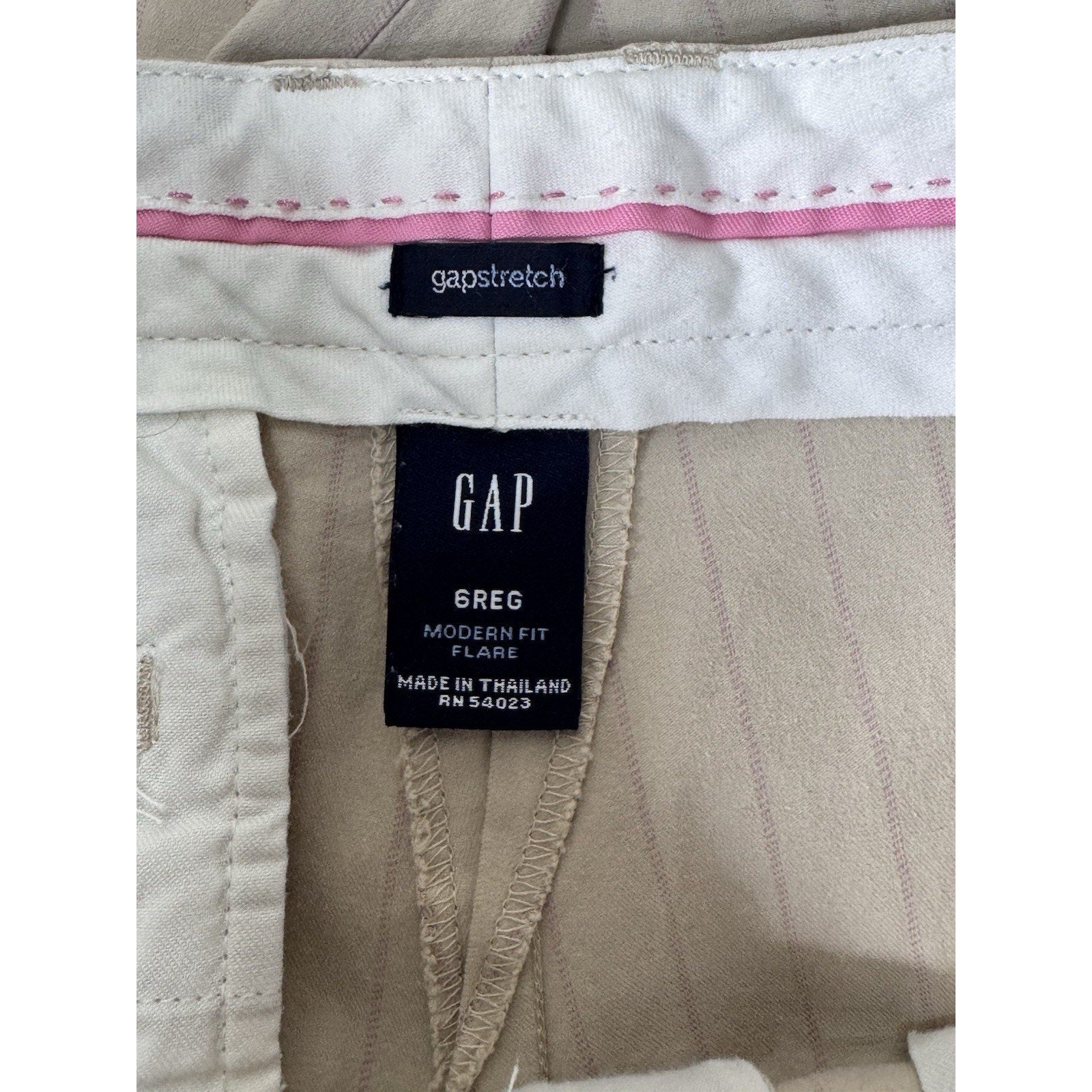 GAP Factory Store Beige Pinstripe Modern Fit Flare Pants Women’s 6 Regular