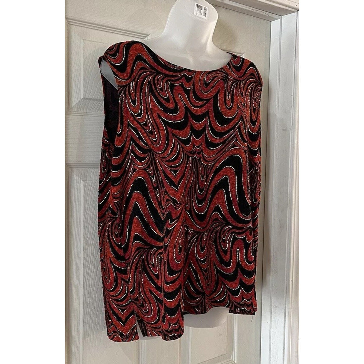 Studio C Plus Blouse Women's 22W Plus Sleeveless Red Black White Pullover Light