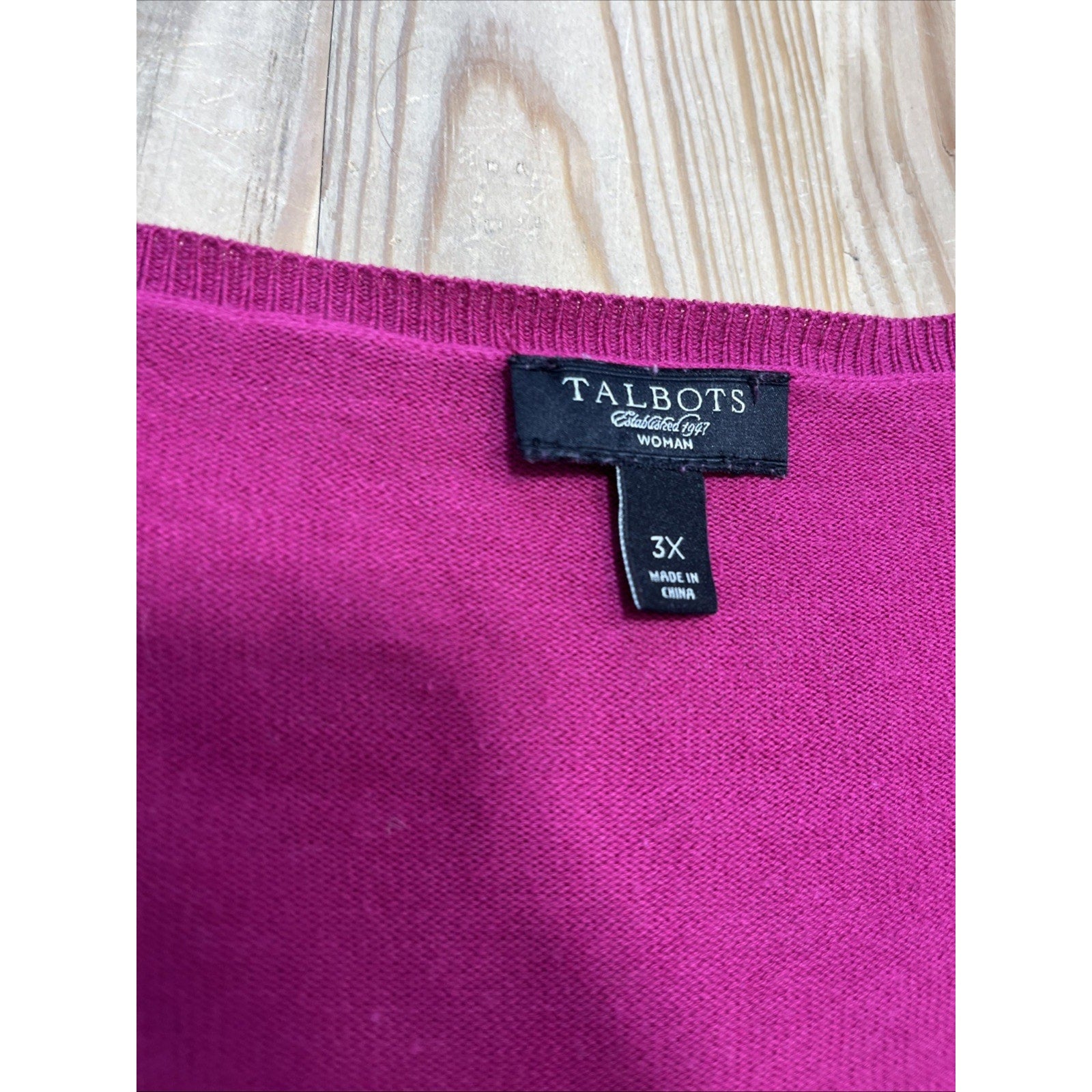 Women’s Talbots Magenta Long Sleeve Cardigan Size 3X