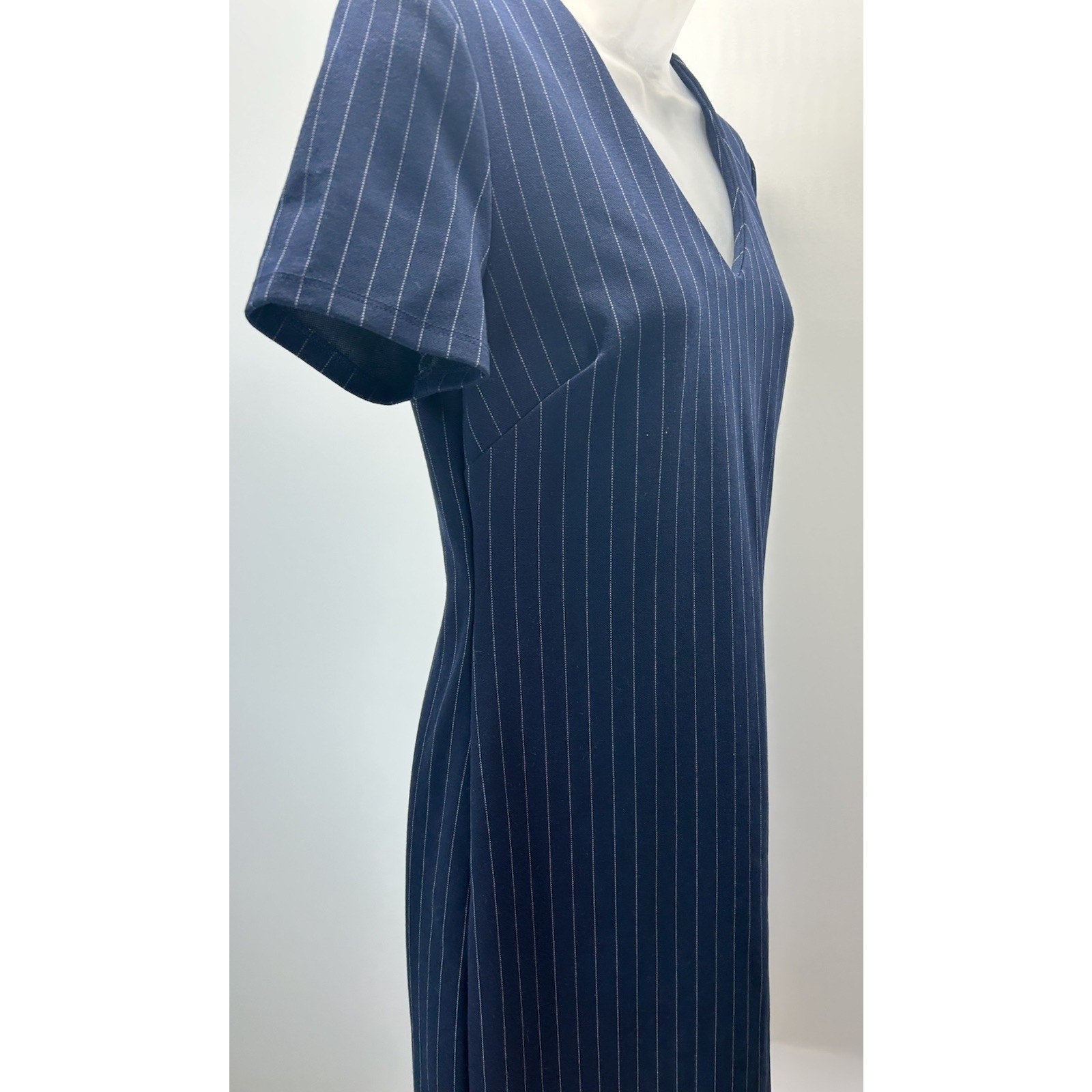 BANANA REPUBLIC CAP SLEEVE V-NECK SHEATH DRESS SIZE 6
