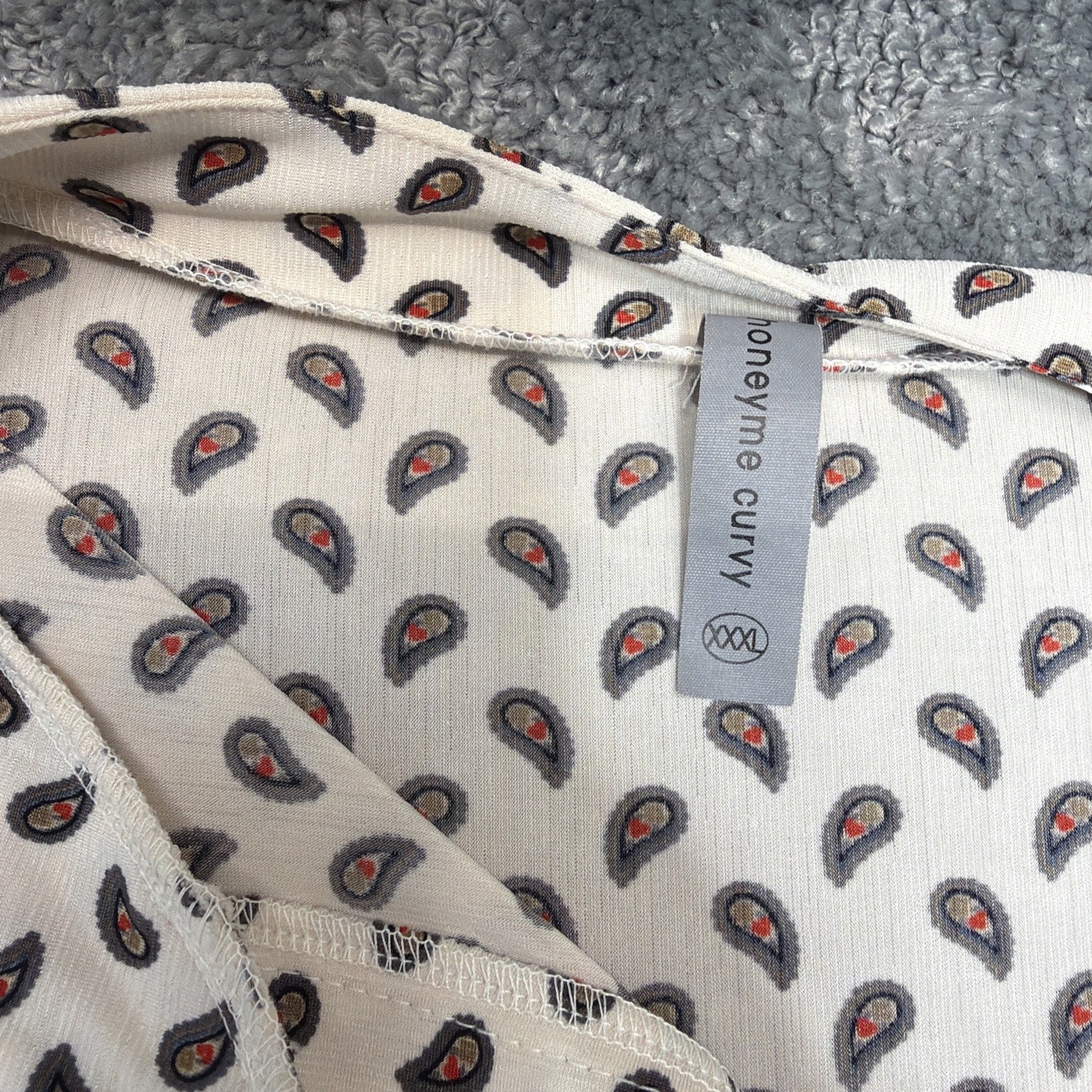 Women’s HONEYME CURVY Blouse Size XXL lightweight Paisley Tunic Top Boho Hippie