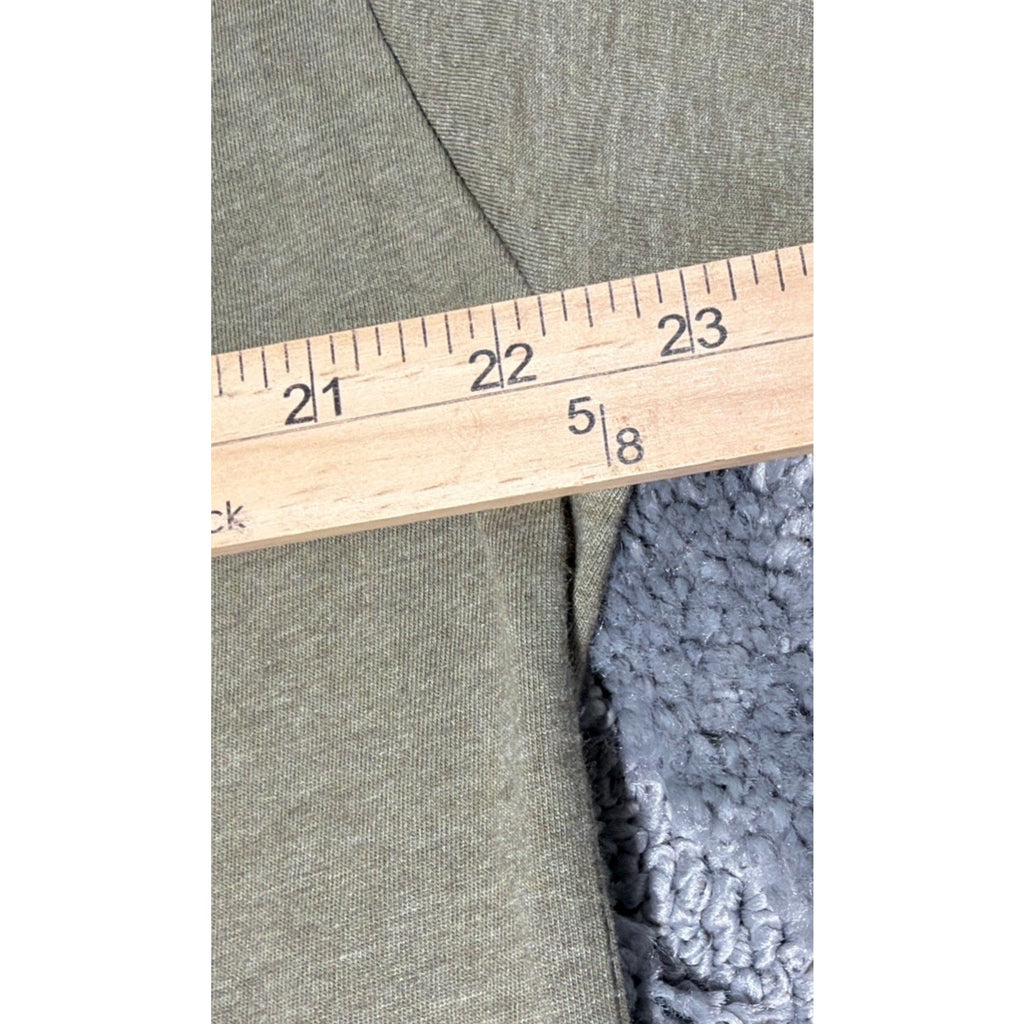 NHL Nashville Predators Army Green Military Camo Men's XL Sportige Brand Shirt