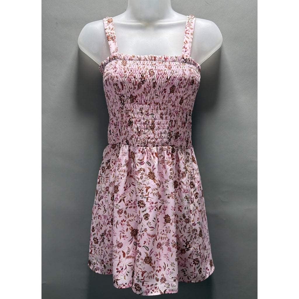 Francesca’s Bette Smocked Pink Floral Romper Size Medium NWT Lined Stretchy