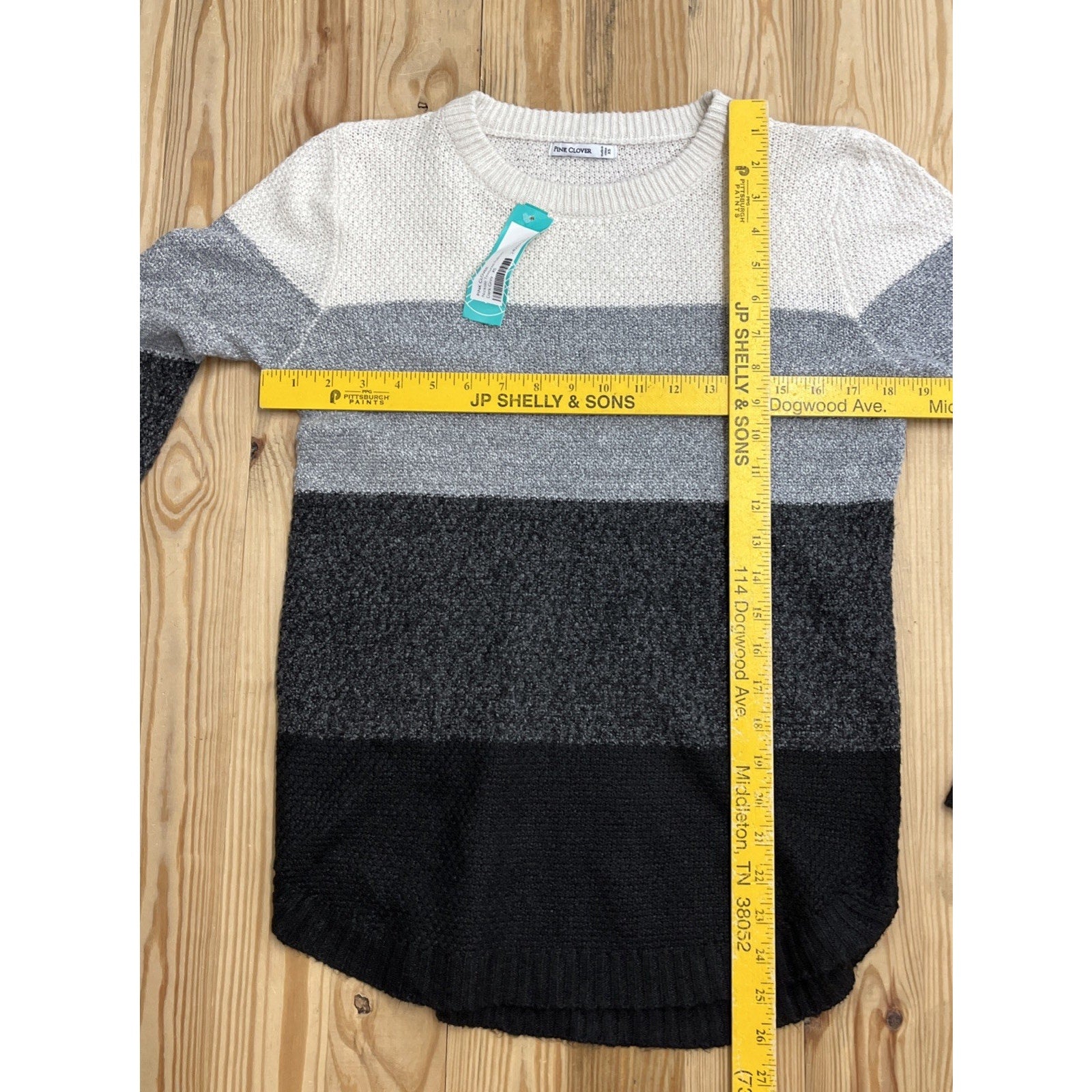 Womens Pink Clover Color Block Knit Sweater Cream Black Gray Long Sleeve Size XS