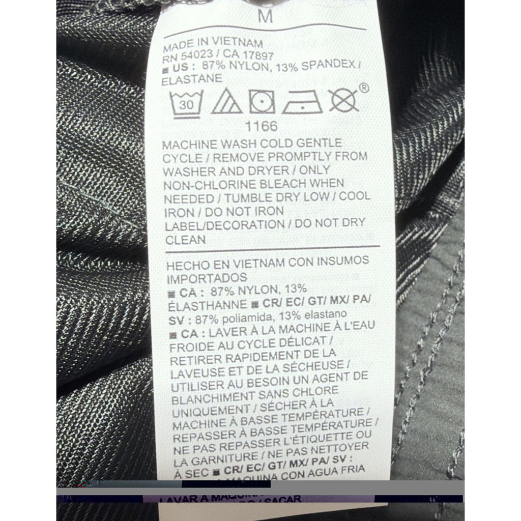 Old Navy Grey Dynamic Tech Woven Taper Pants Men's M Quick Dry Zipper Pockets