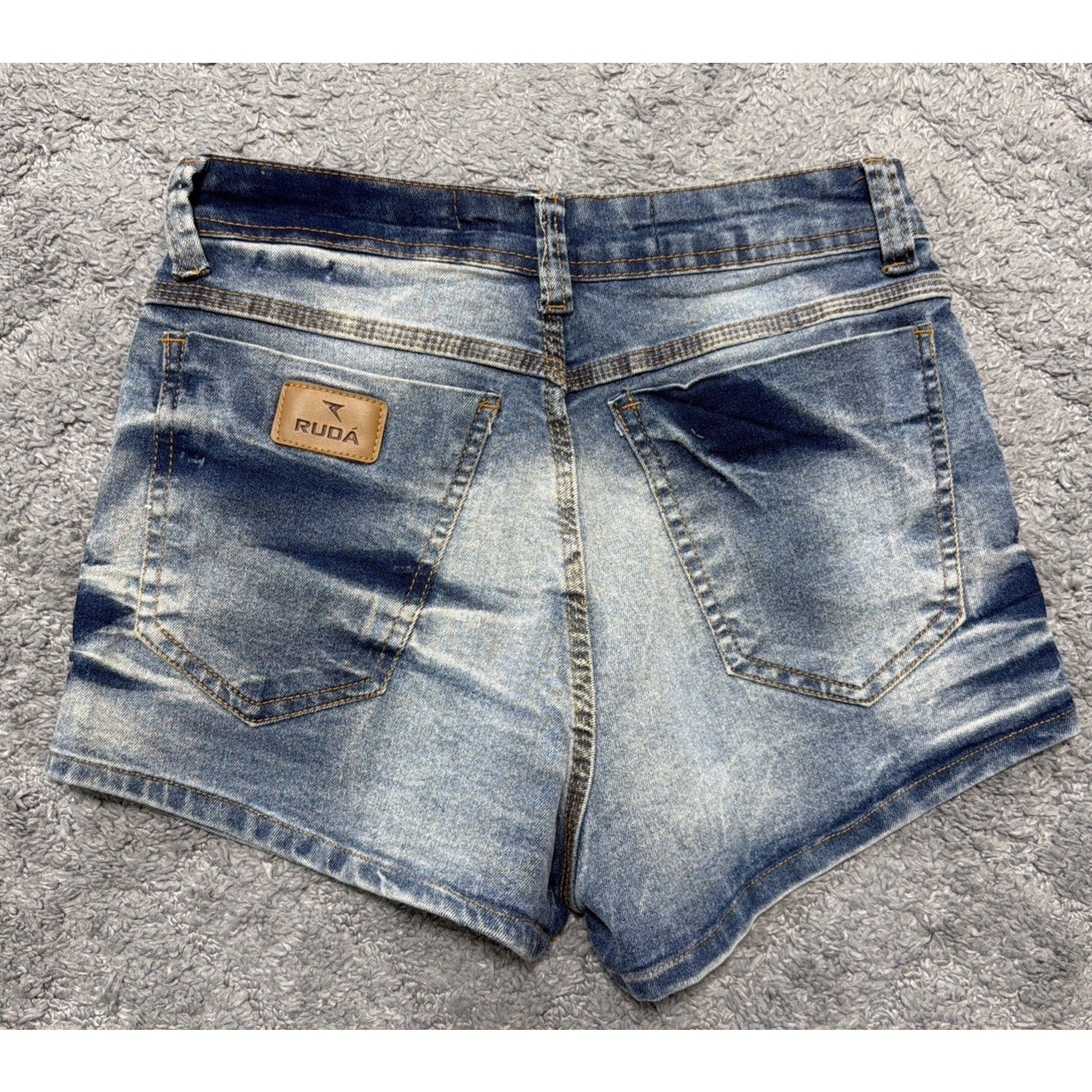 Ruda Santa Cruz Embellished High Rise Jean shorts NWT Size 27