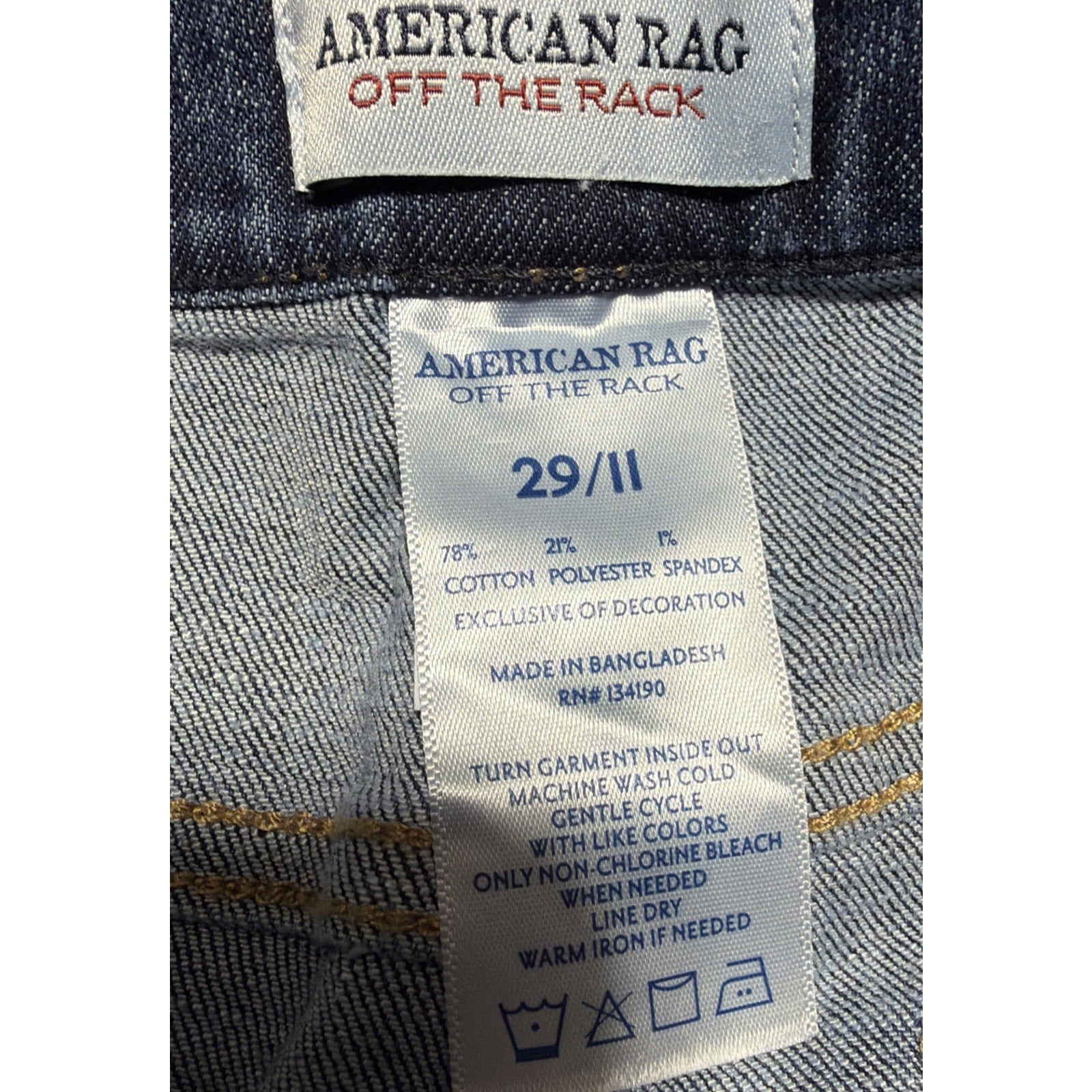American Rag Off The Rack Women's High-Rise Button-Fly Flare Jeans 29/11 NWOT
