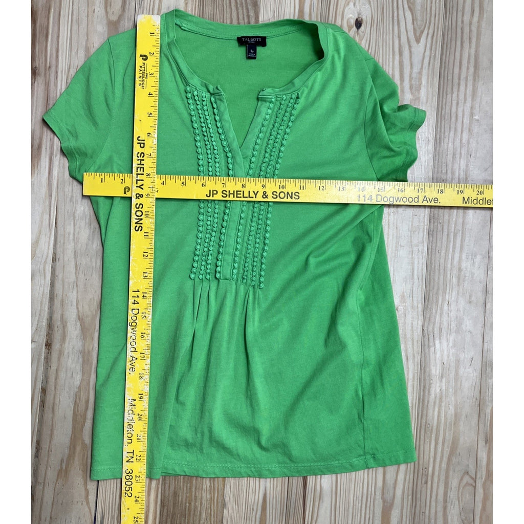 TALBOTS Woman SS Green Knit Top With Detailed Trim Front Placket Size SP