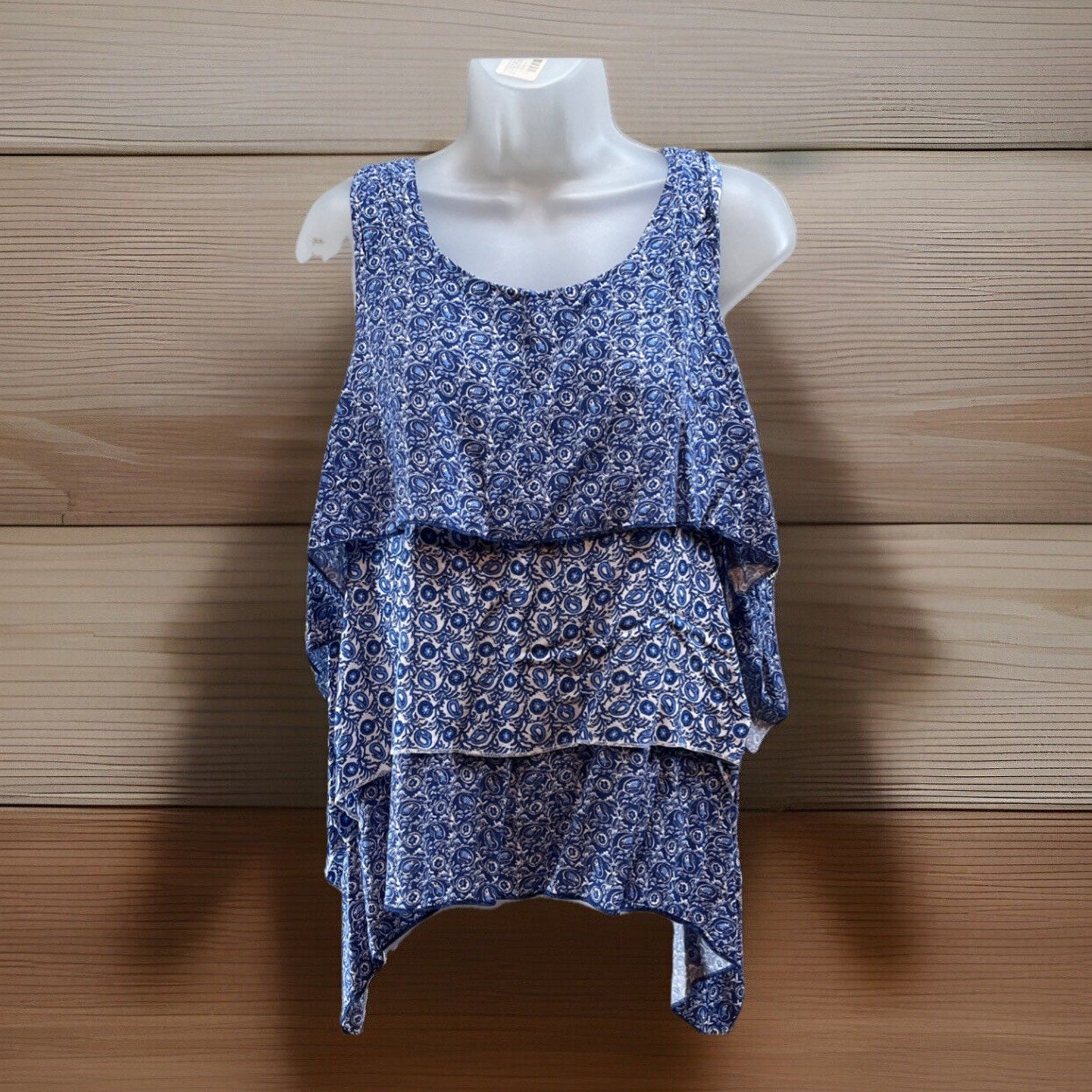 Live & Let Live Ruffled Tank Top 3 Tier Pullover Boho Paisley Print Women’s M