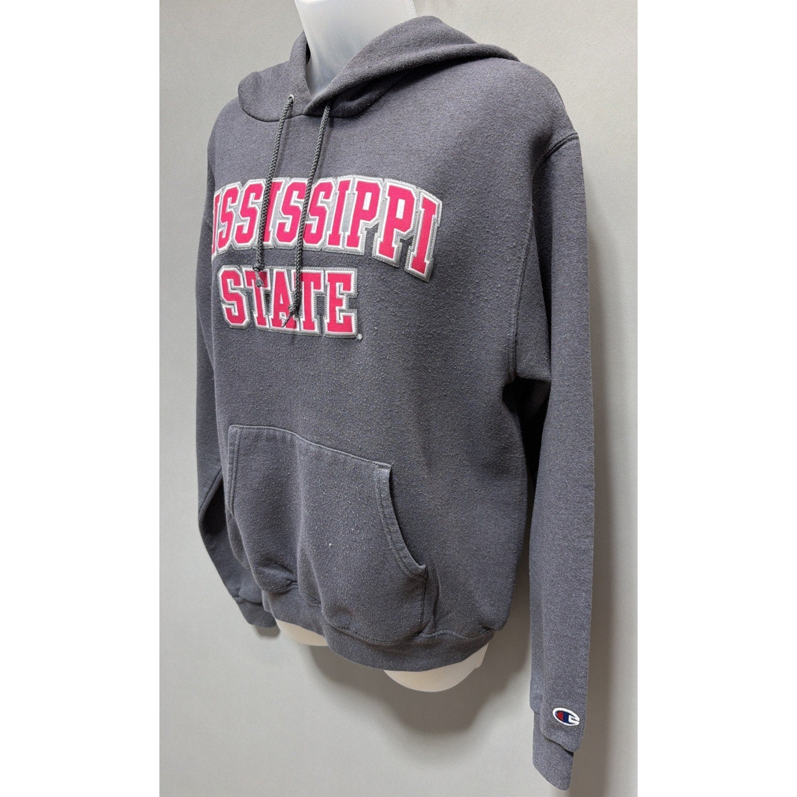 VTG WOMENS CHAMPION MISSISSIPPI STATE BULLDOGS PULLOVER FLEECE HOODIE SIZE M
