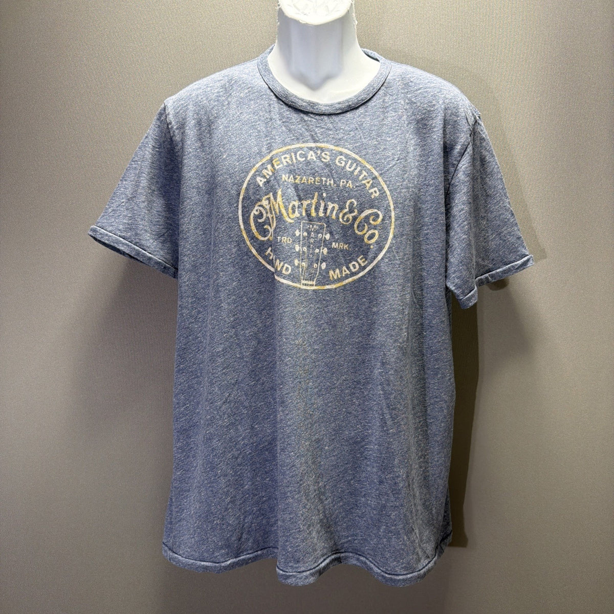 Lucky Brand Martin & Co Hand Made Guitar Nazareth PA T Shirt Mens XL