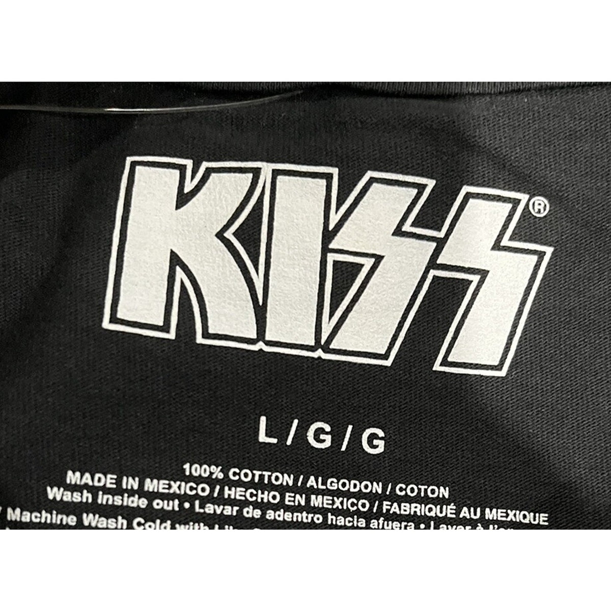 KISS Band T-Shirt Men’s American Flag Logo Black Amplified Lips NWT