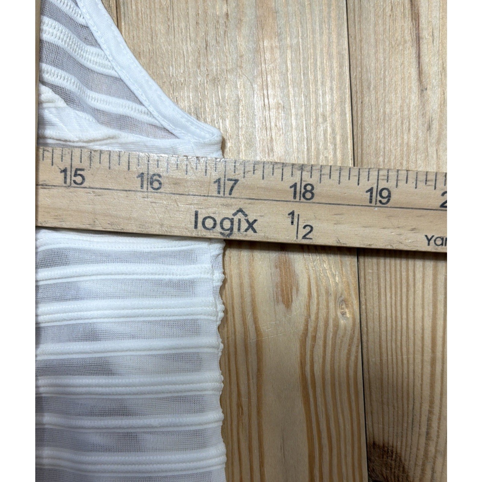 Express Petite Size S Sheer Ribbed White Top Blouse Women Modern Stylish Back