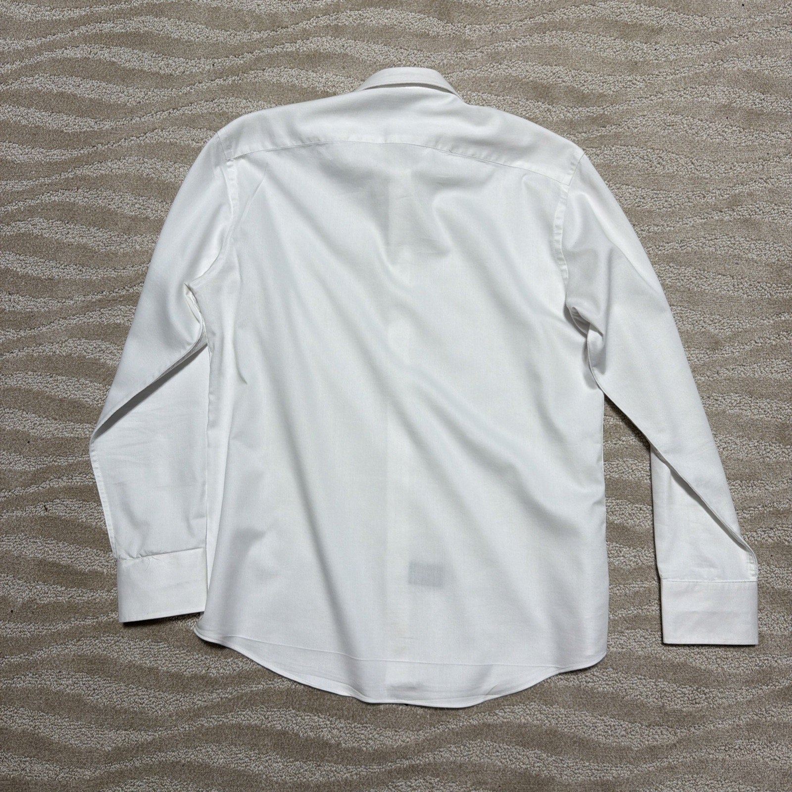 LUGANO Switzerland White Slim Fit Button Down Dress Shirt Stretch Size M