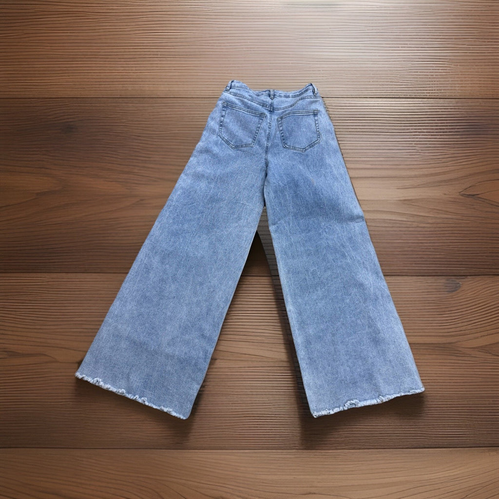 Rue 21 Jeans High Ride Wide Flare Juniors Size 1 Cotton Spanex Patch Jeans