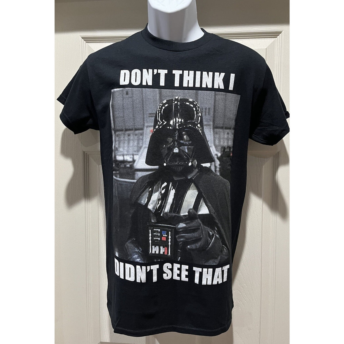 Star Wars DARTH Vader Hybrid Don’t Think I Don’t See You Size Small Black NWT