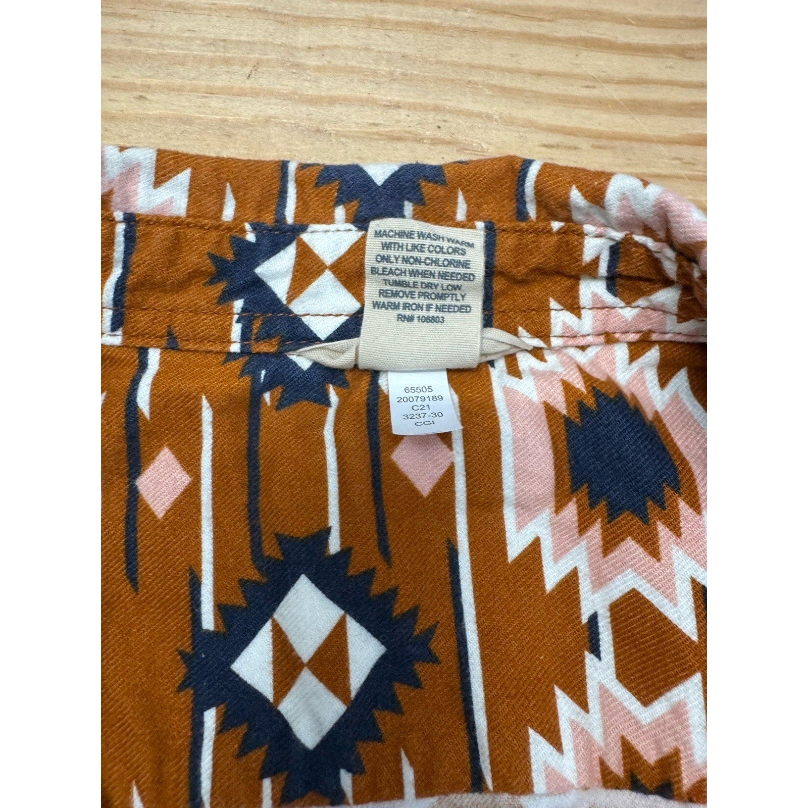 Duluth Trading Aztec Western Button Shirt Women’s X-Large Brown