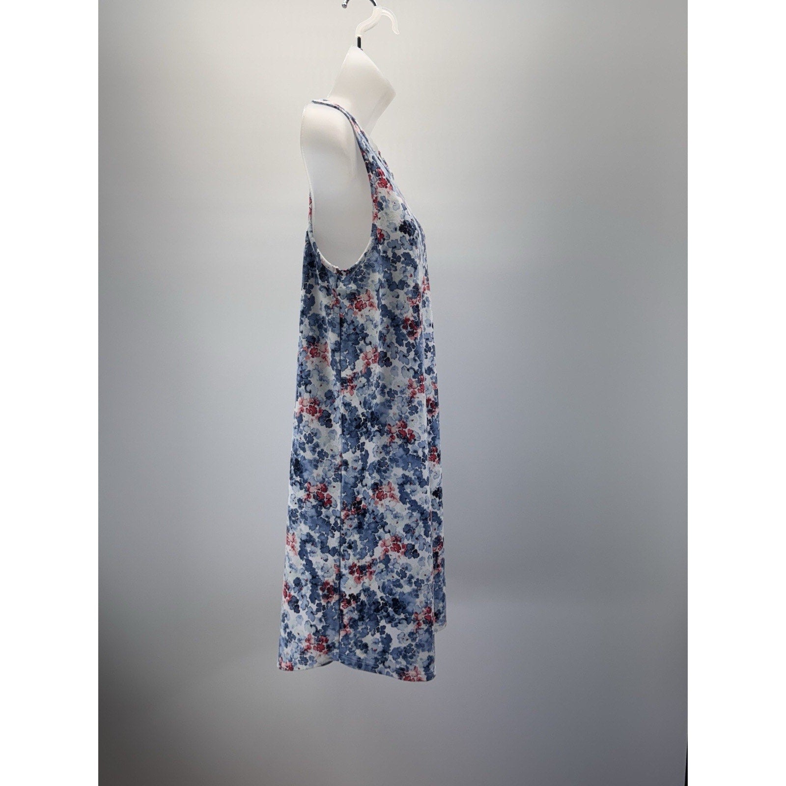 Crown & Ivy sundress size XXL