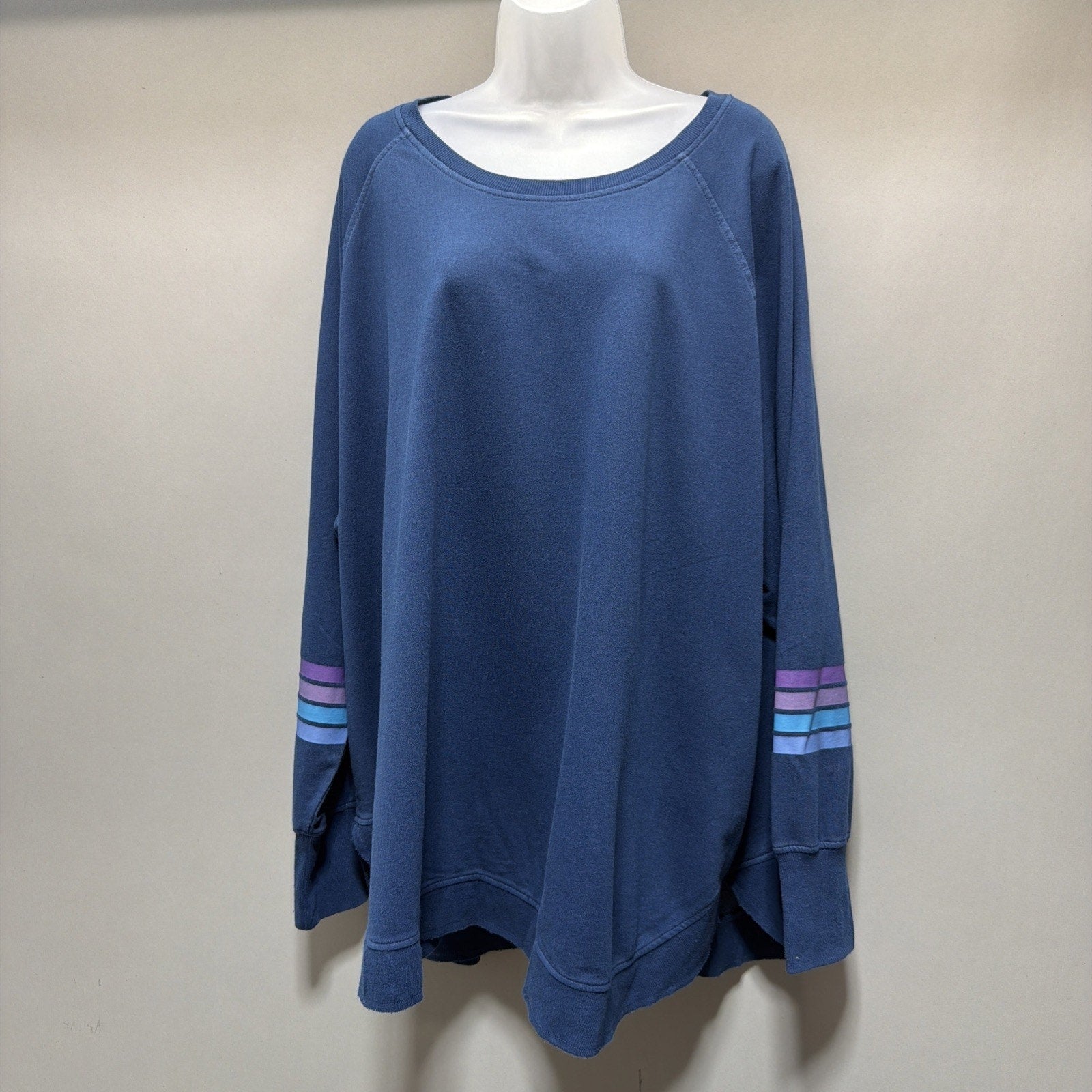 Maurices Sunhaven Striped Sleeve Crewneck Sweatshirt Plus Size 4X NWT