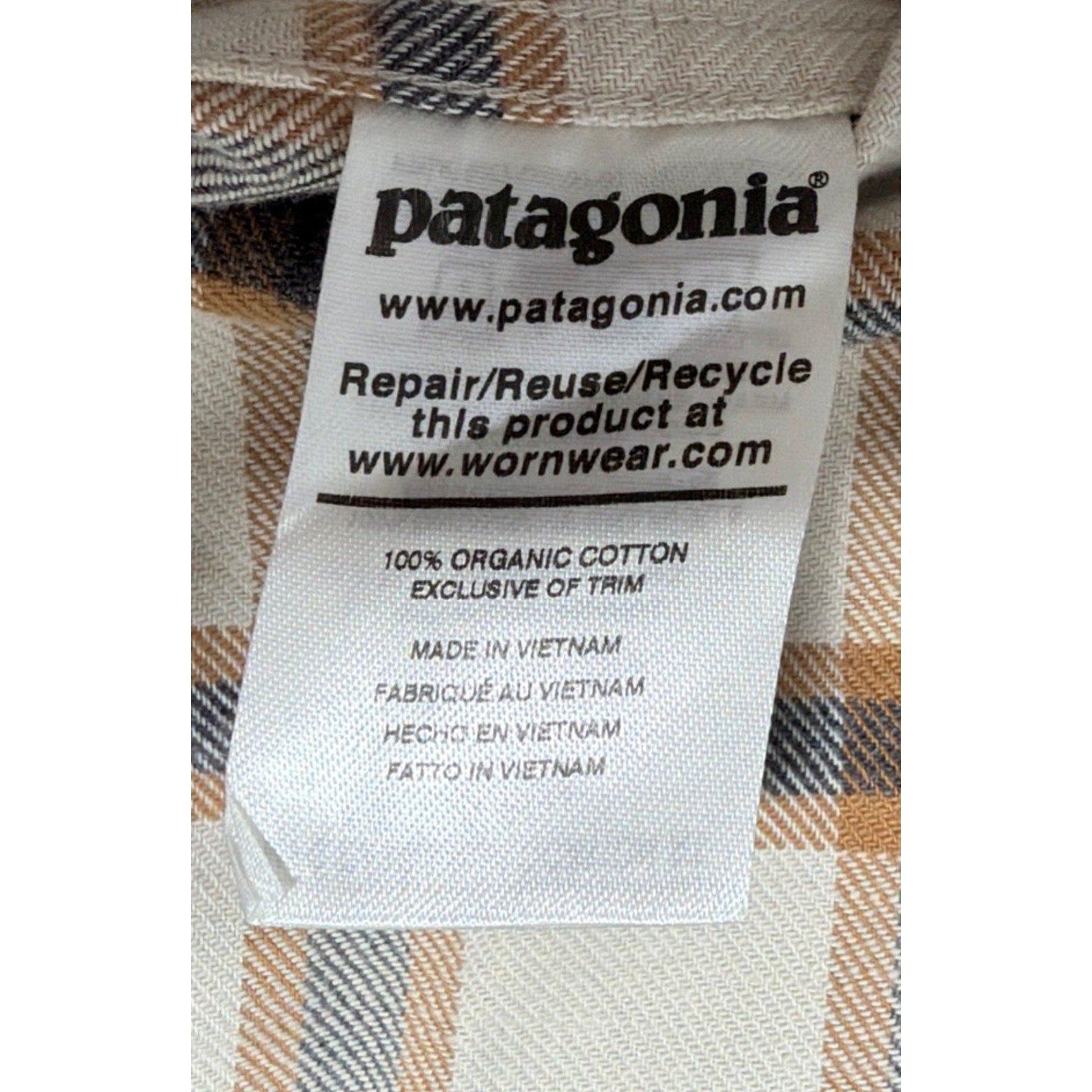 PATAGONIA lightweight fjord flannel shirt plaid 100% organic cotton men Sz L