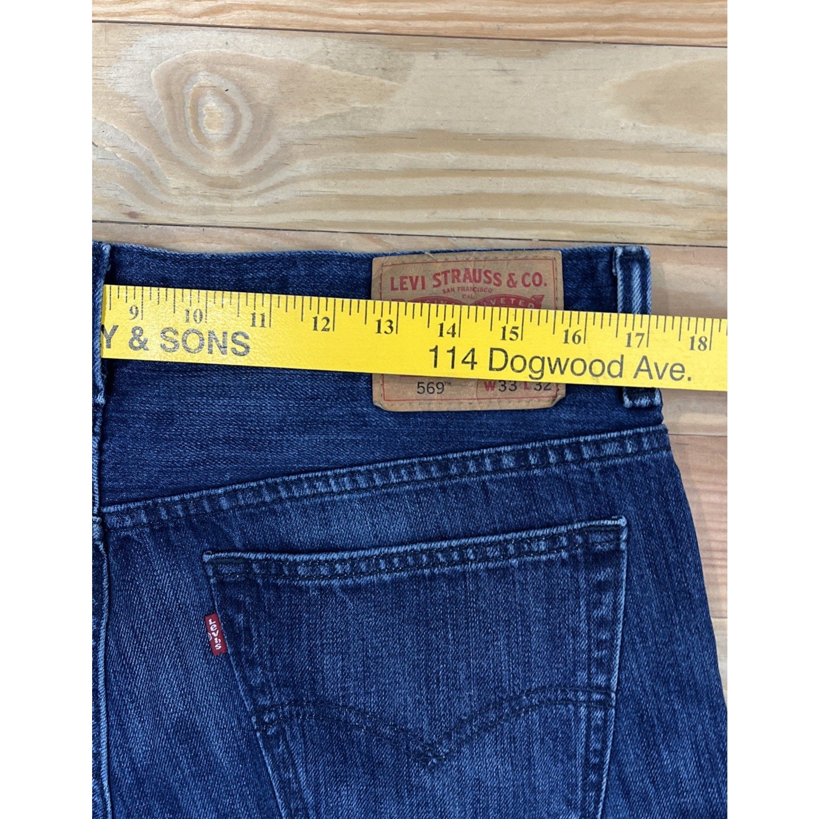 Levis Jeans Mens 33x32 (Fits 33x31) Blue 569 Loose Straight American Dark Denim