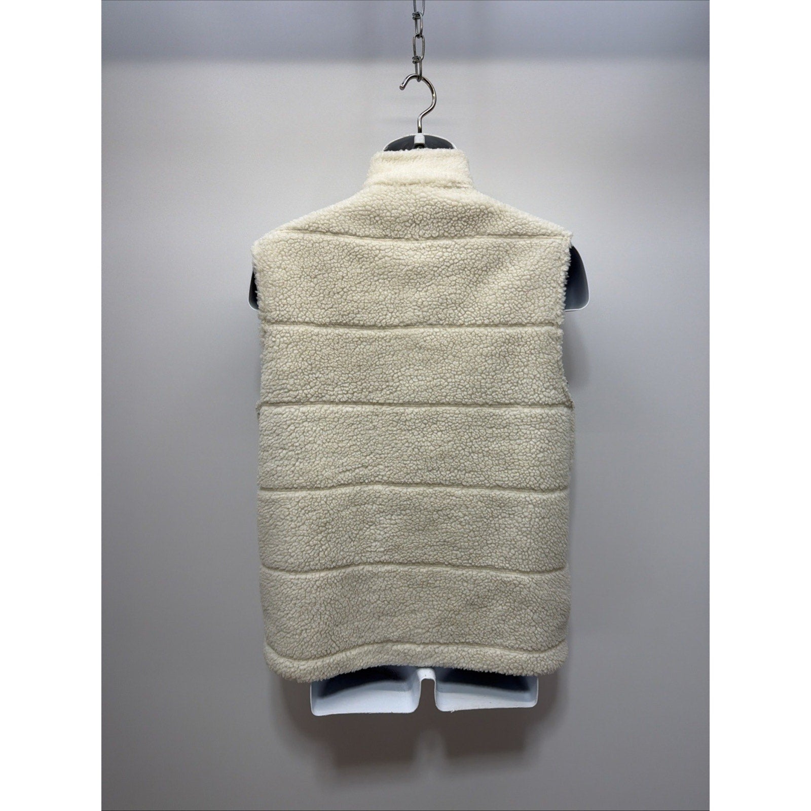 Men Banana Republic White / Cream / Ivory Sherpa Fleece Vest Size Medium
