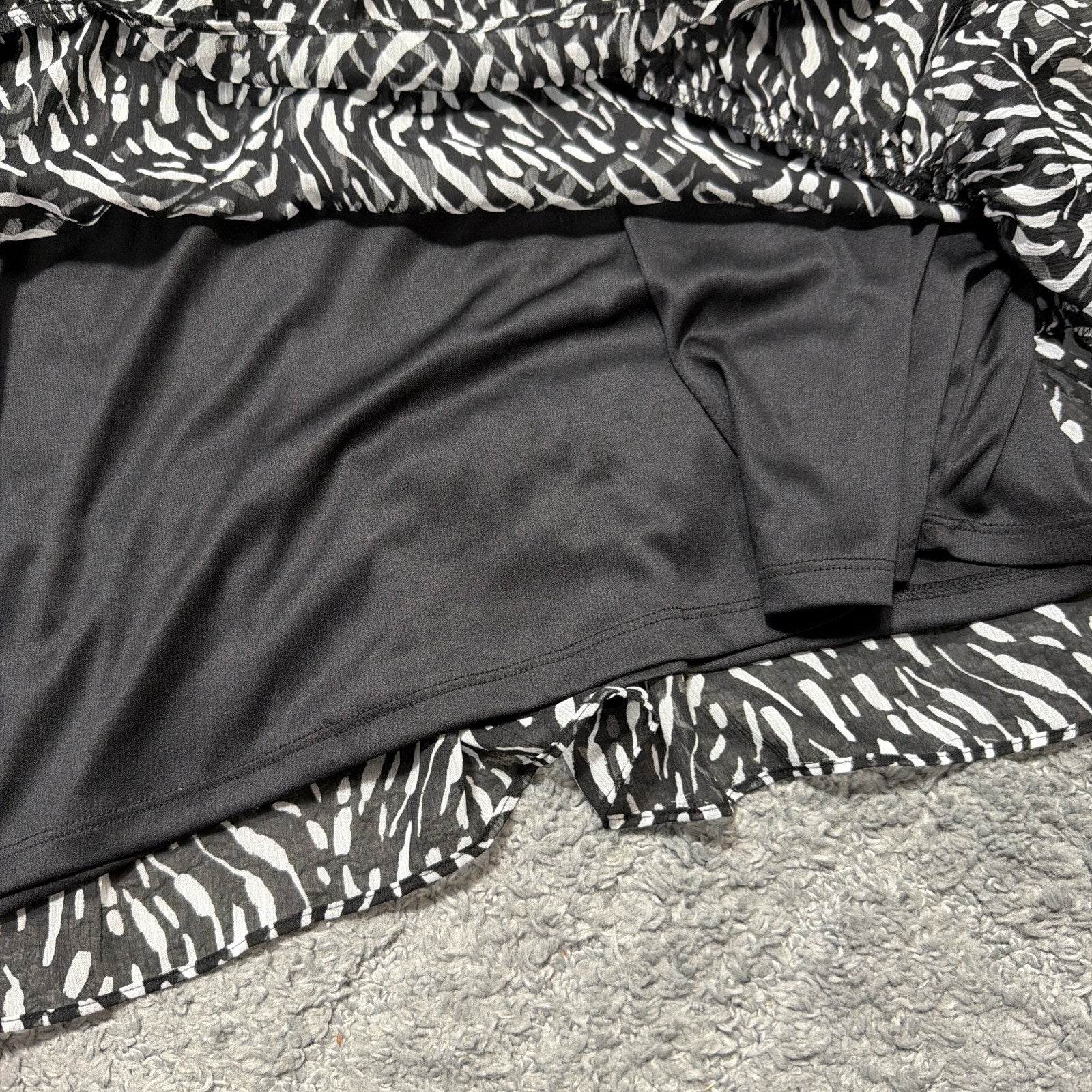 NWT Nine West Women’s XXL Black White Zebra Print Sleeveless Ruffle Hem Dress