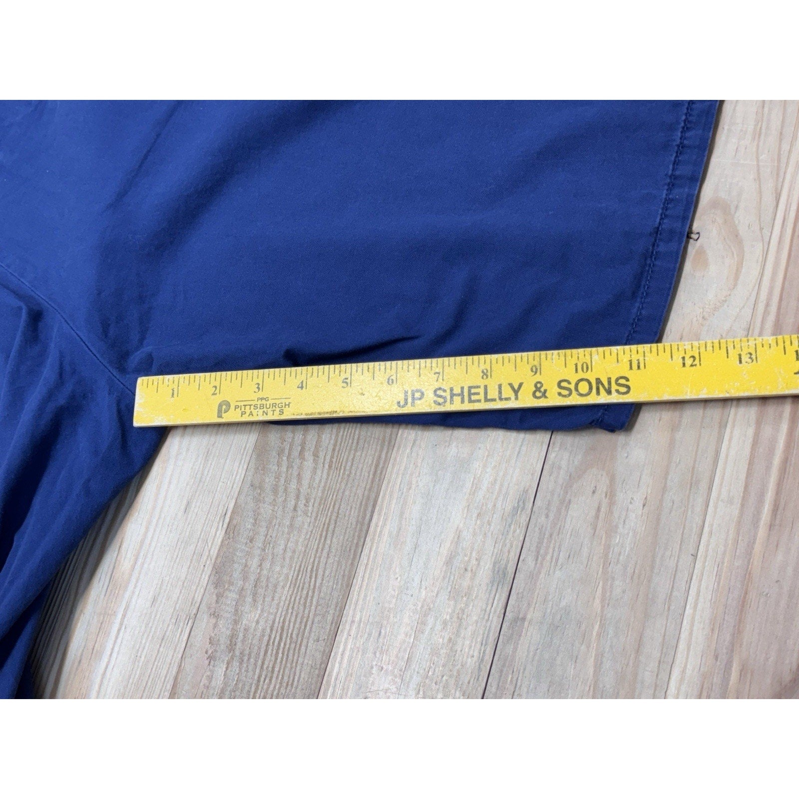 American Rag Slim Fit Navy BlueShorts Men's Size 31 Chino 100% Cotton