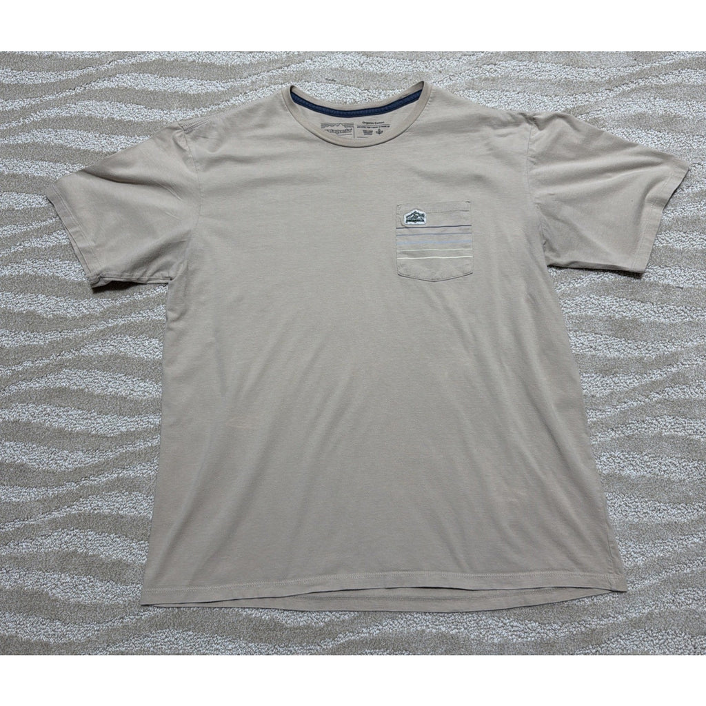 Patagonia Men's Line Logo Ridge Stripe Organic Pocket T-Shirt (Oar Tan) L