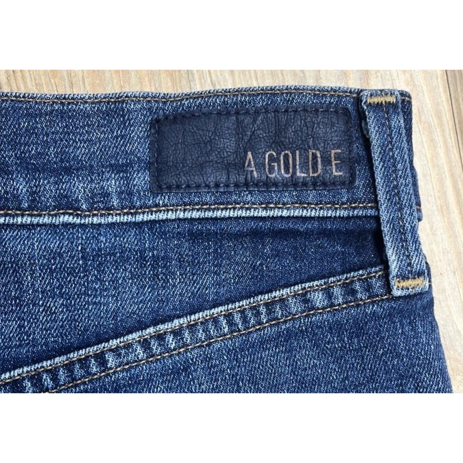 AGOLDE Jaden High Rise Cut Off Denim Shorts Size 26